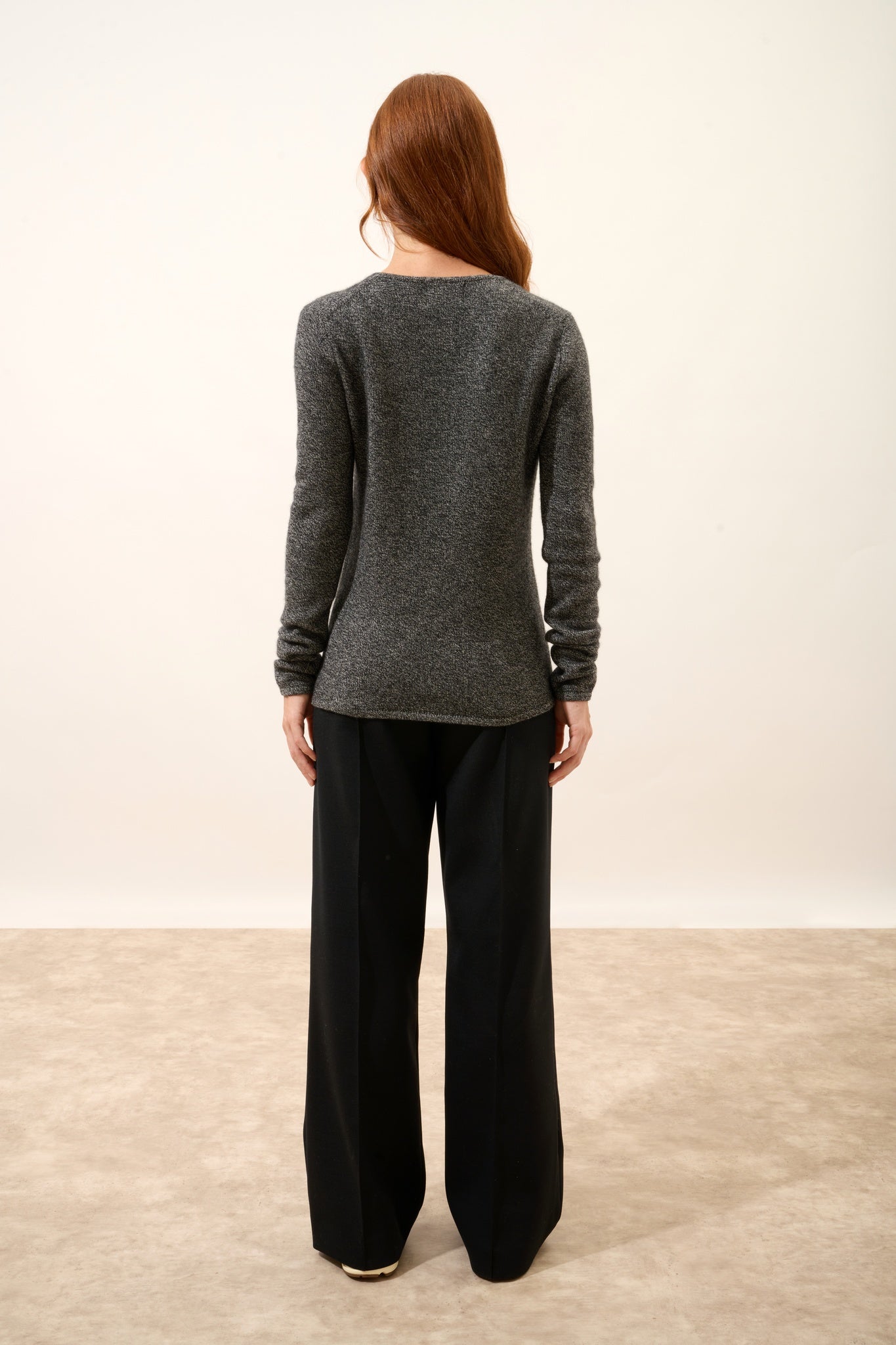 ABBY black/white 4-ply V-neck sweater