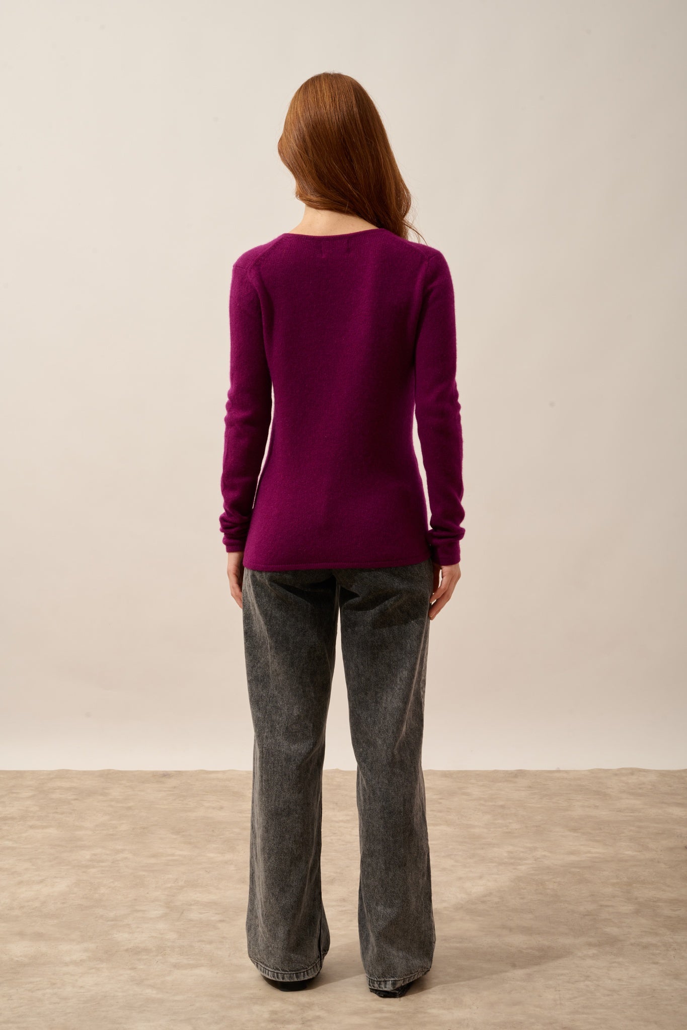 ABBY plum 4-ply V-neck sweater