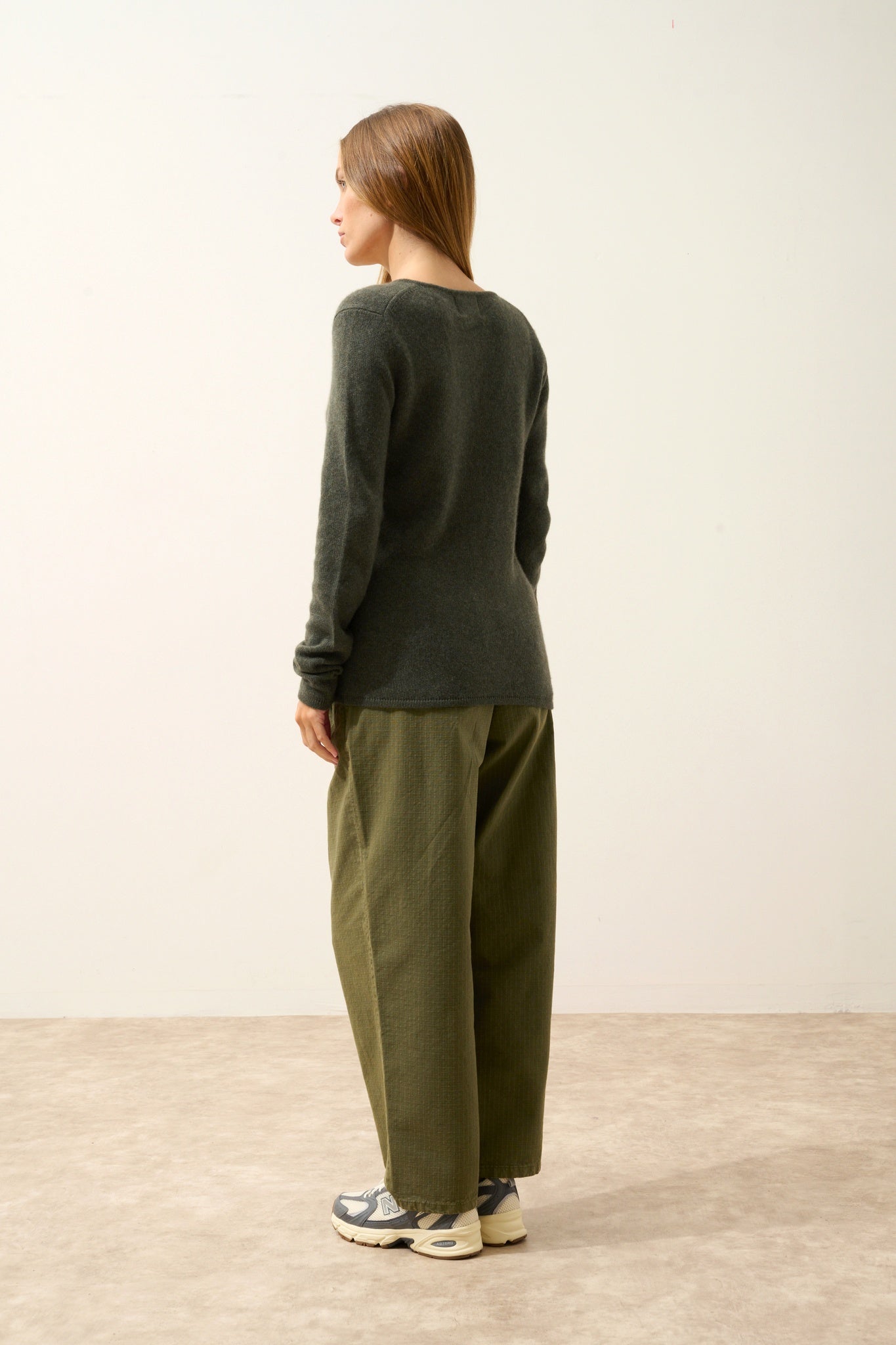 ABBY pull col v kaki chiné