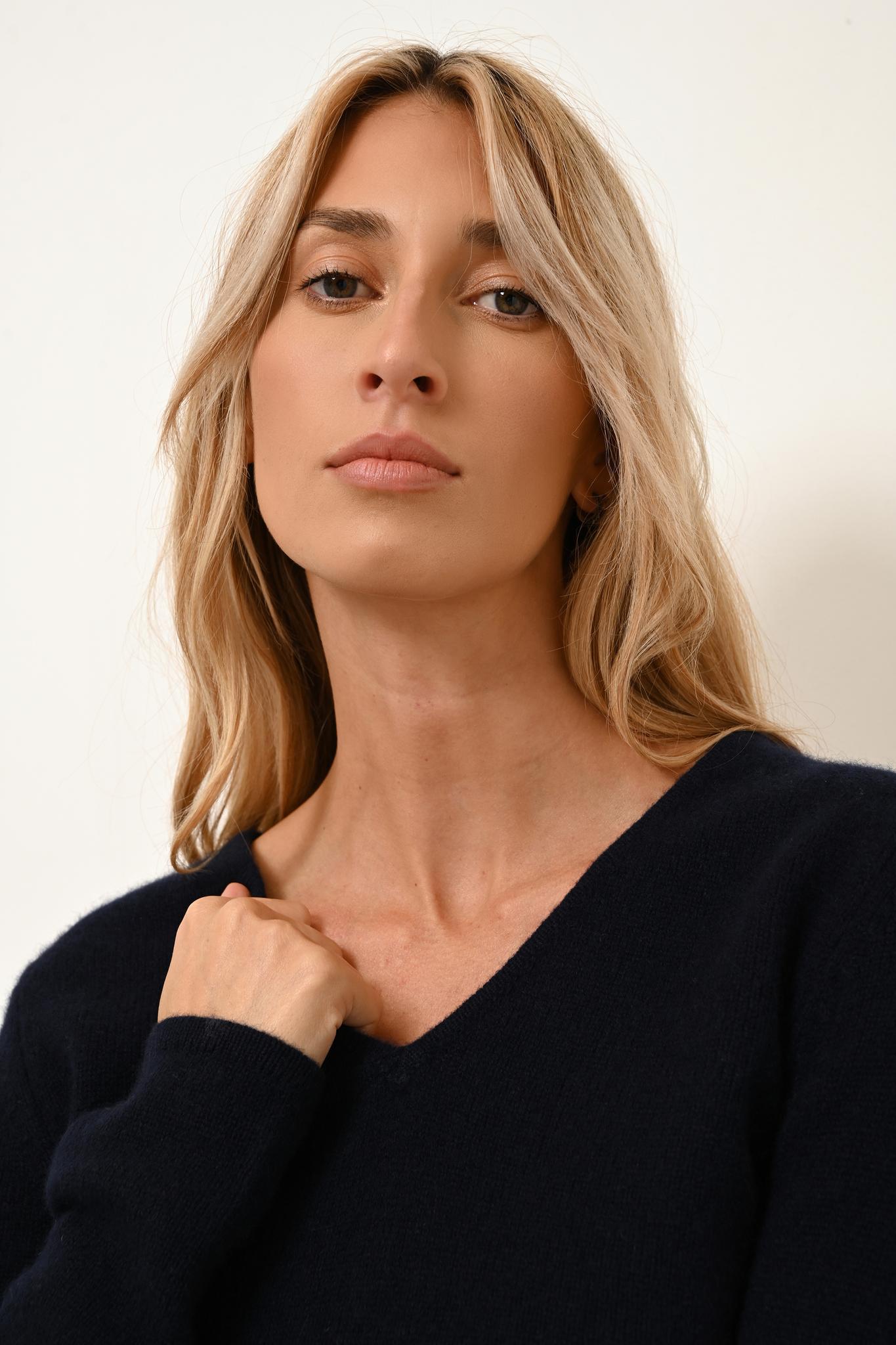 ABBY pull col v navy