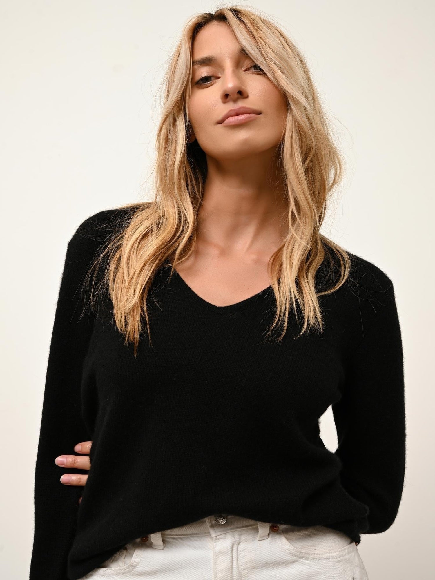 ABBY pull col v noir