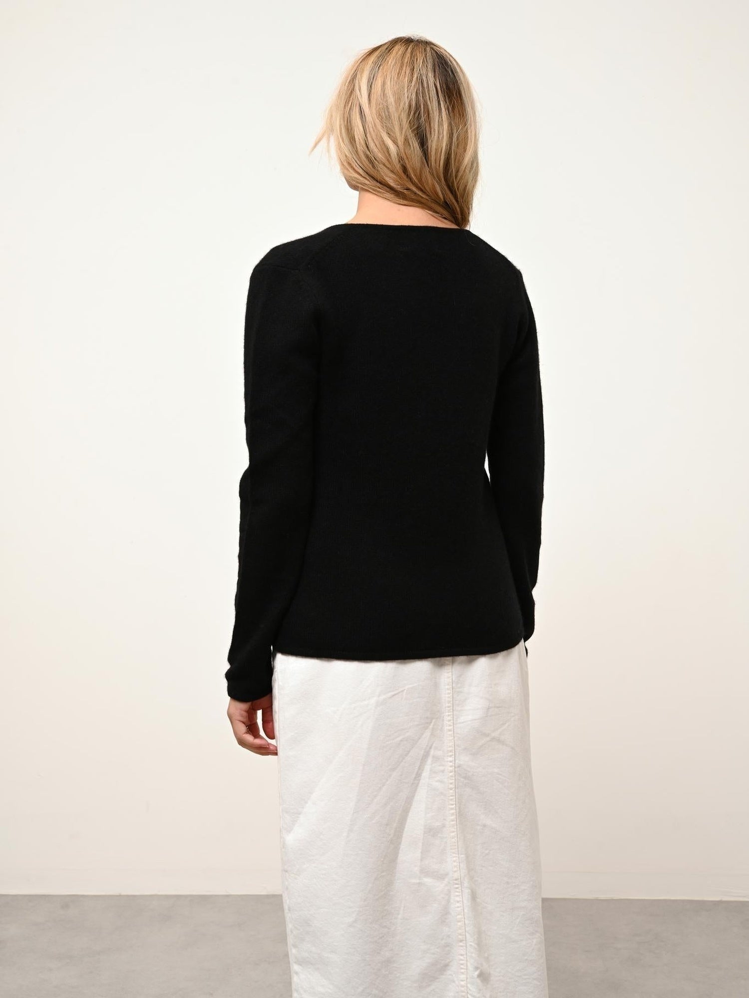 ABBY pull col v noir