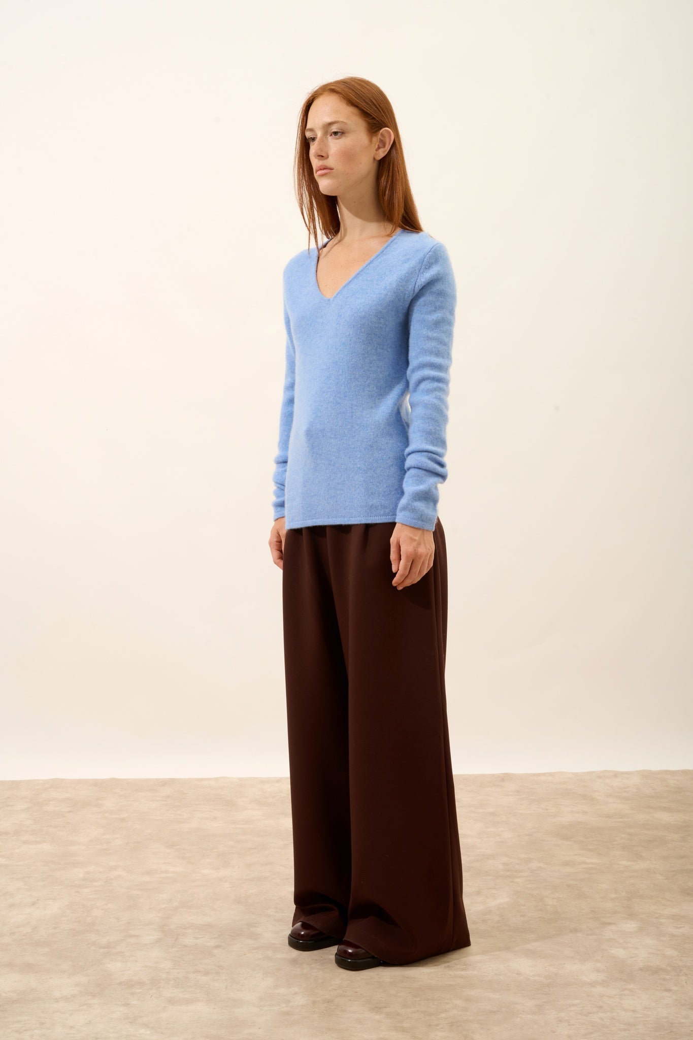 ABBY v-neck sweater sky