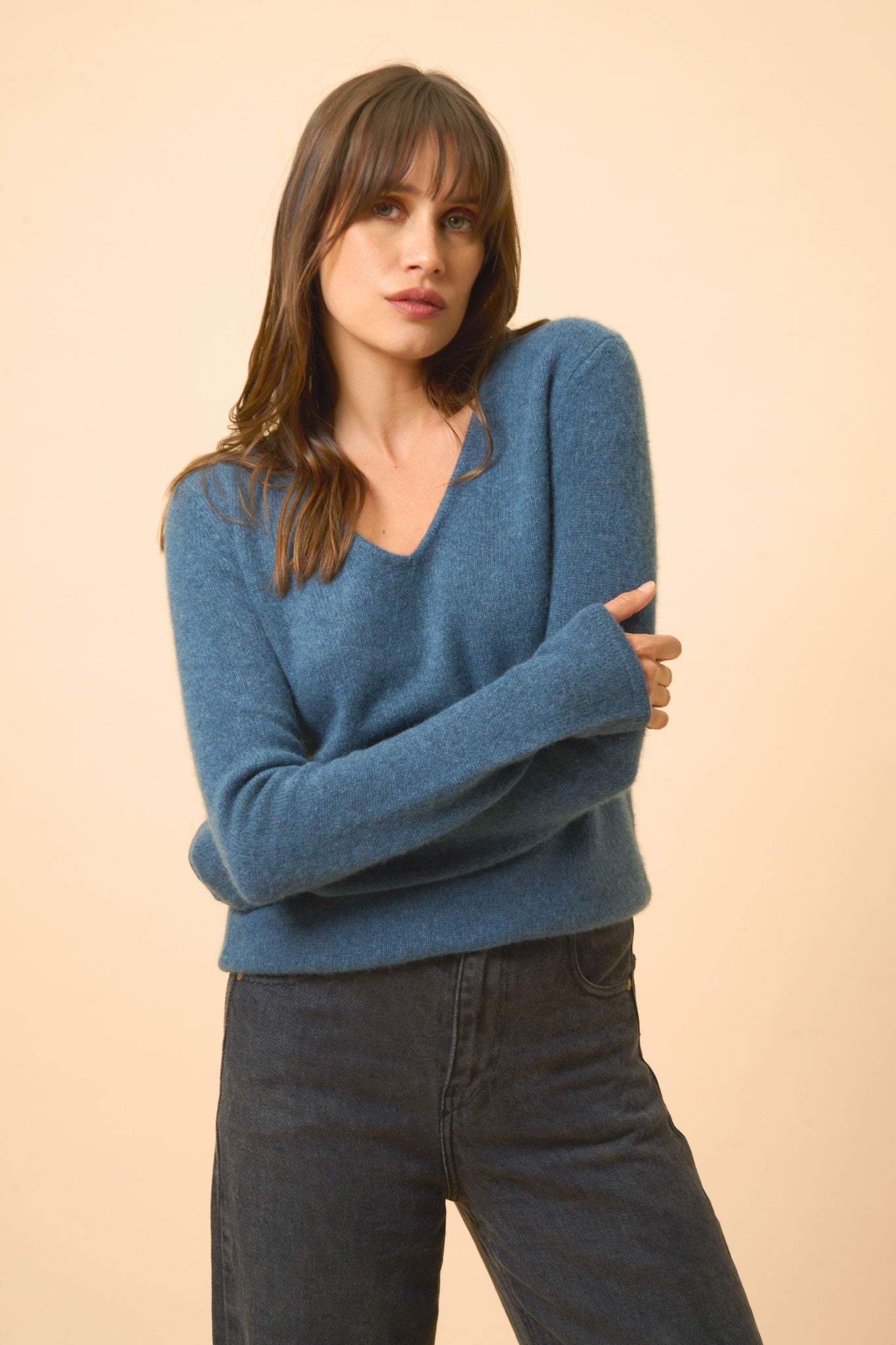 ABBY duck green heathered V-neck sweater