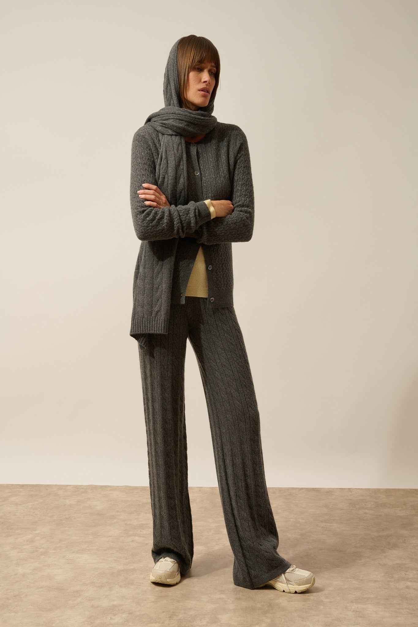 AELITH 4-ply anthracite heather scarf