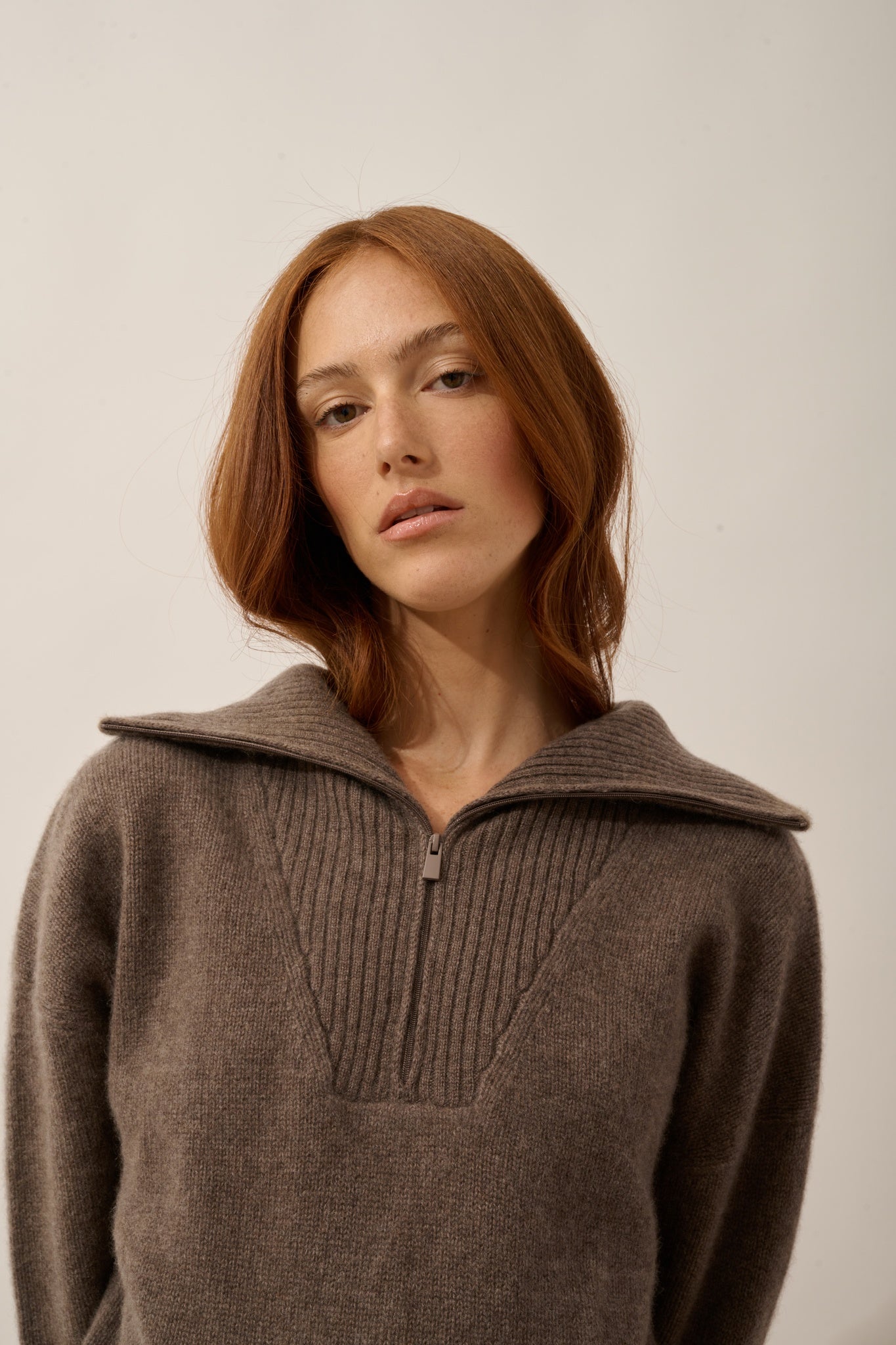 AKAR pull camionneur 6 fils taupe chiné