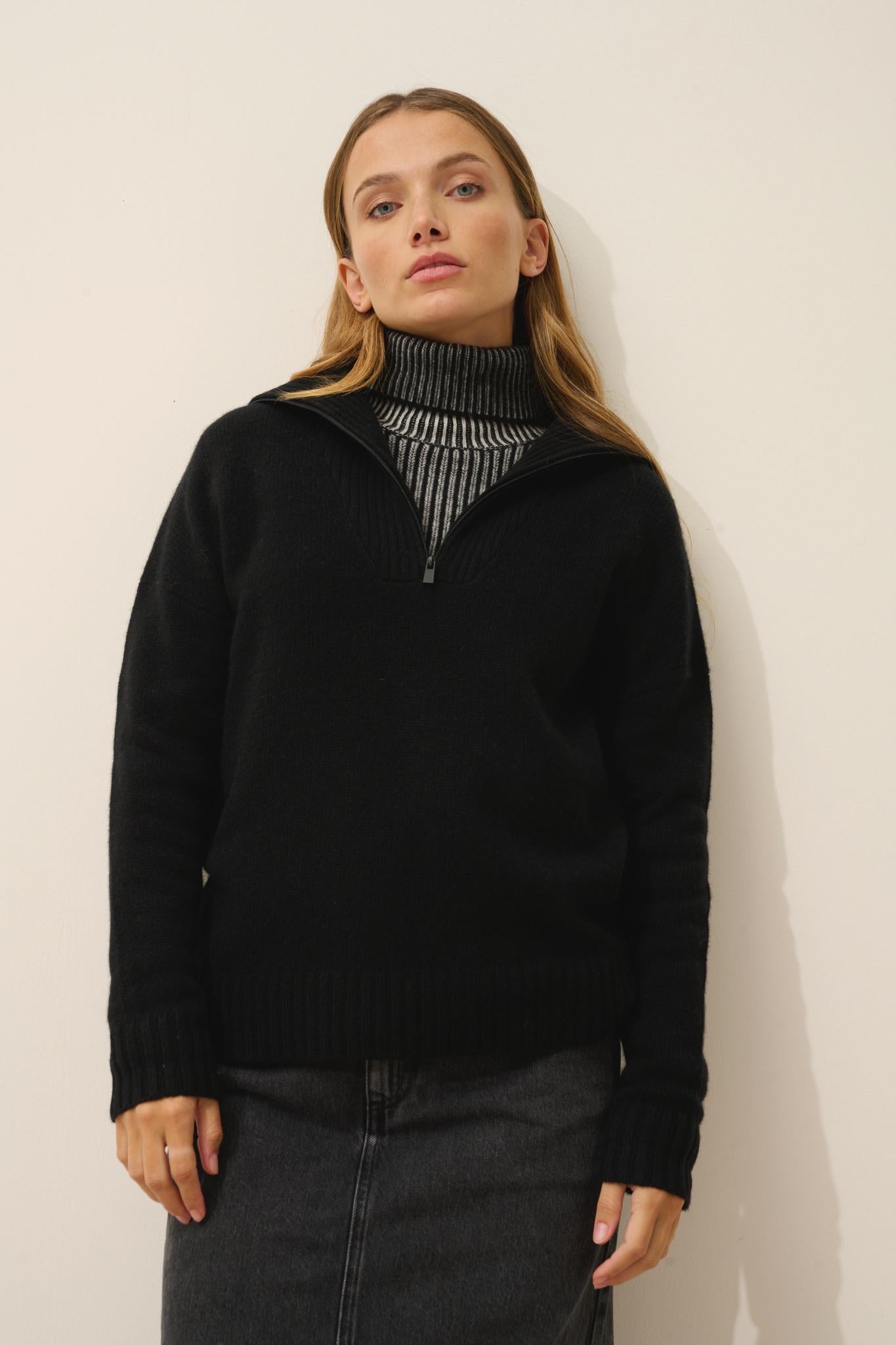 AKAR pull col camionneur noir