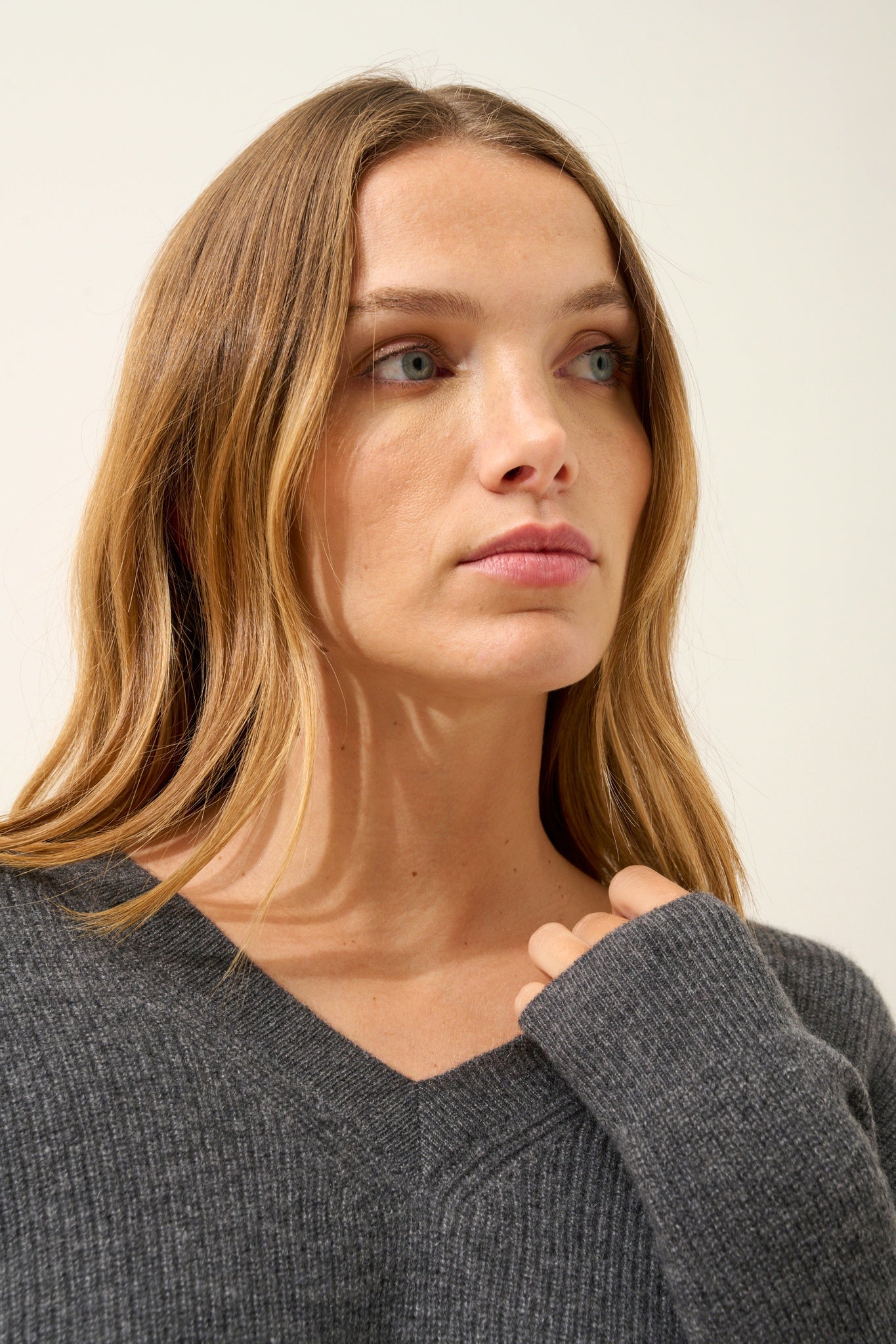 ALENIA pull col v anthracite chiné