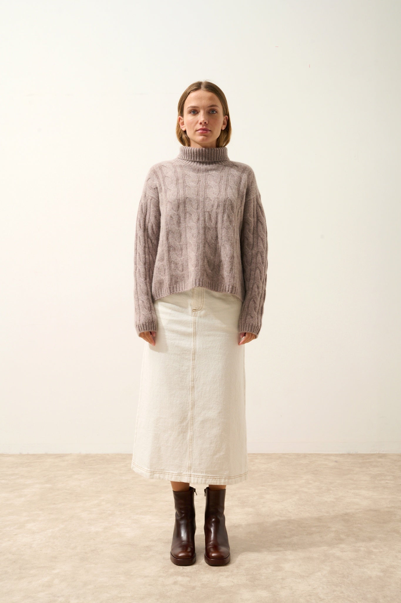 ALESSIA 6-ply caribou heathered turtleneck sweater