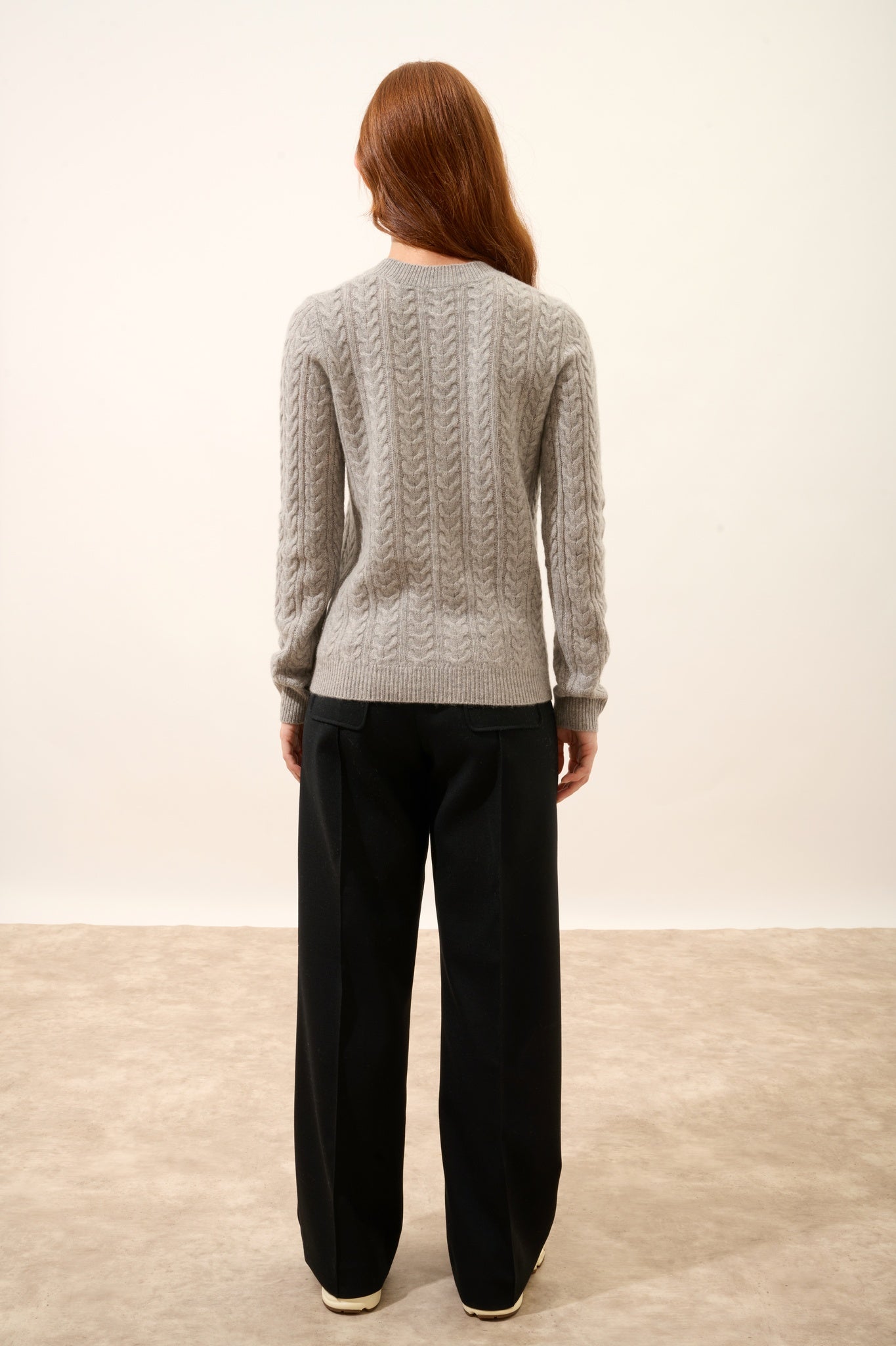 ALICE round neck sweater, 4-ply heathered cloud