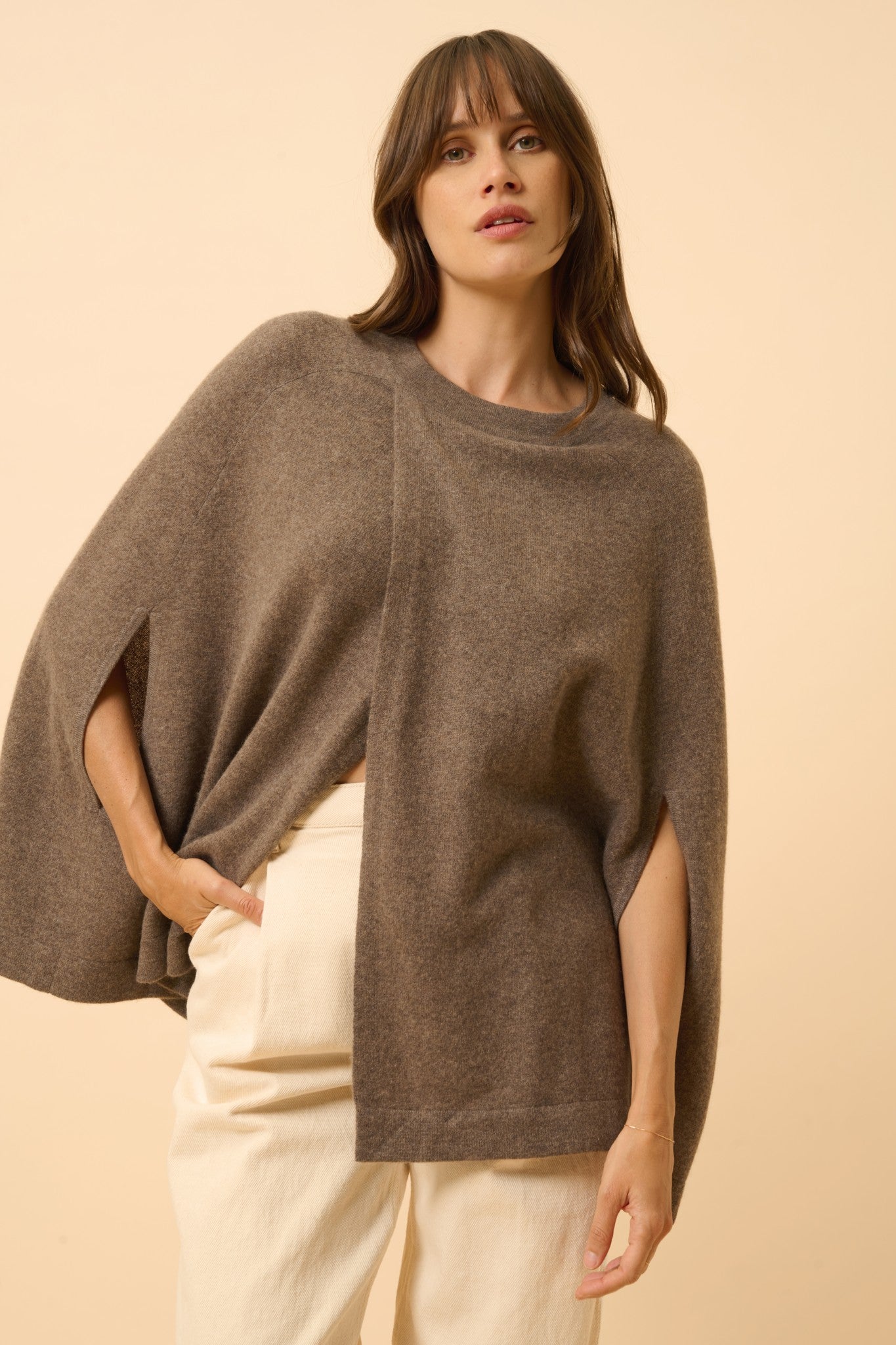 alloa cape ouverte col rond taupe chiné 100% cachemire