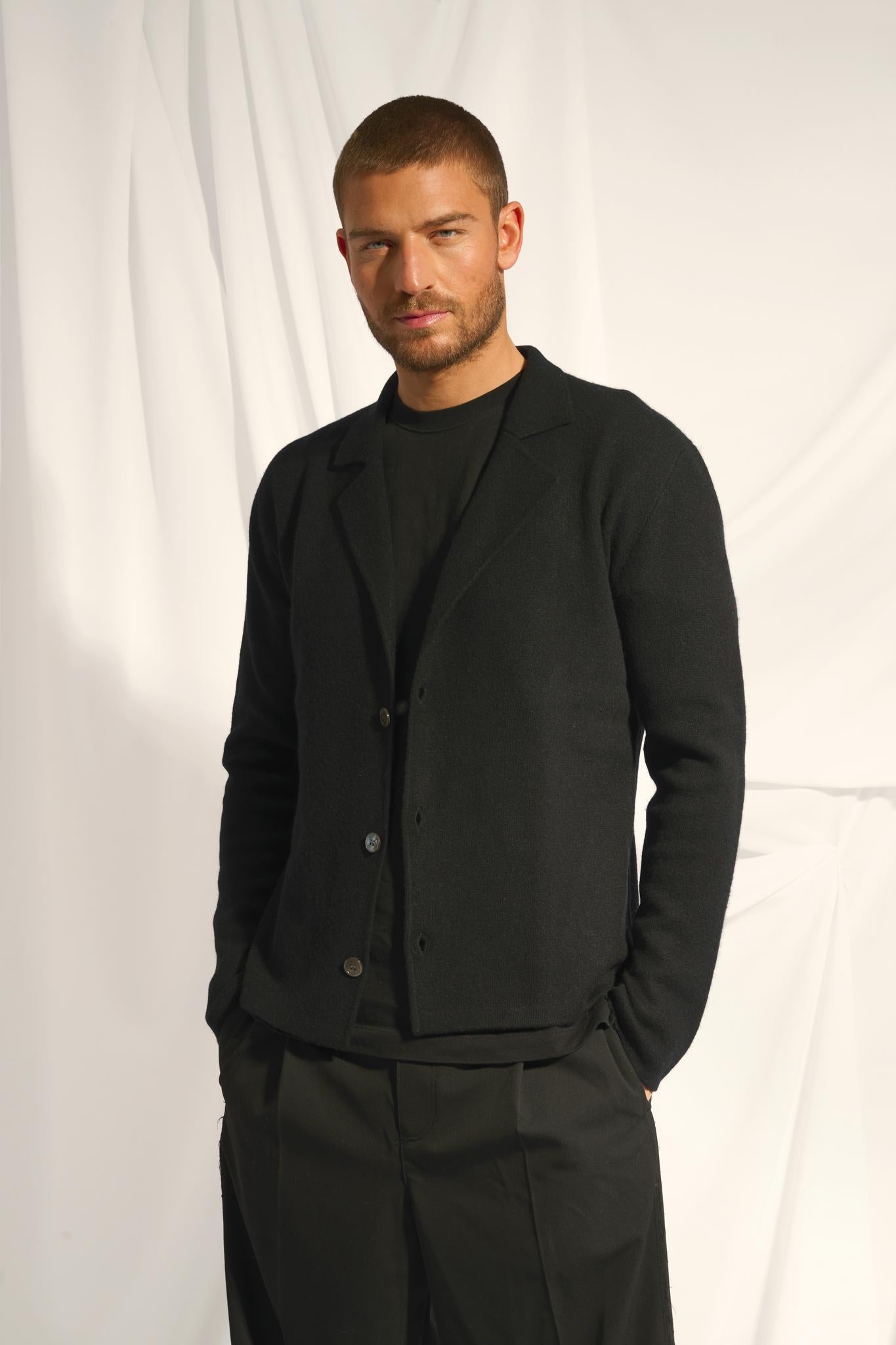 ALVAR black tailored collar jacket