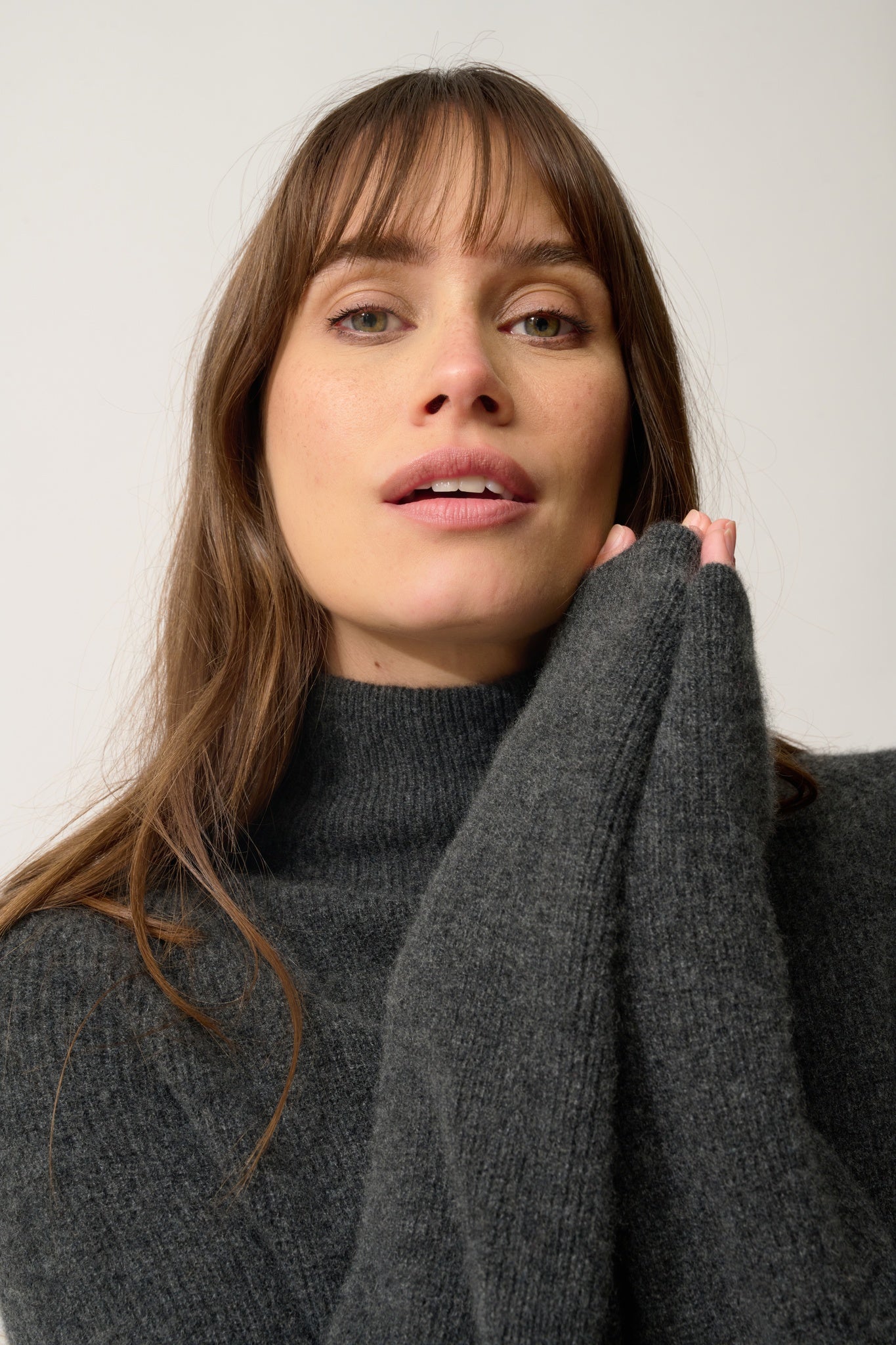 ALYSSA pull col montant carbone chiné