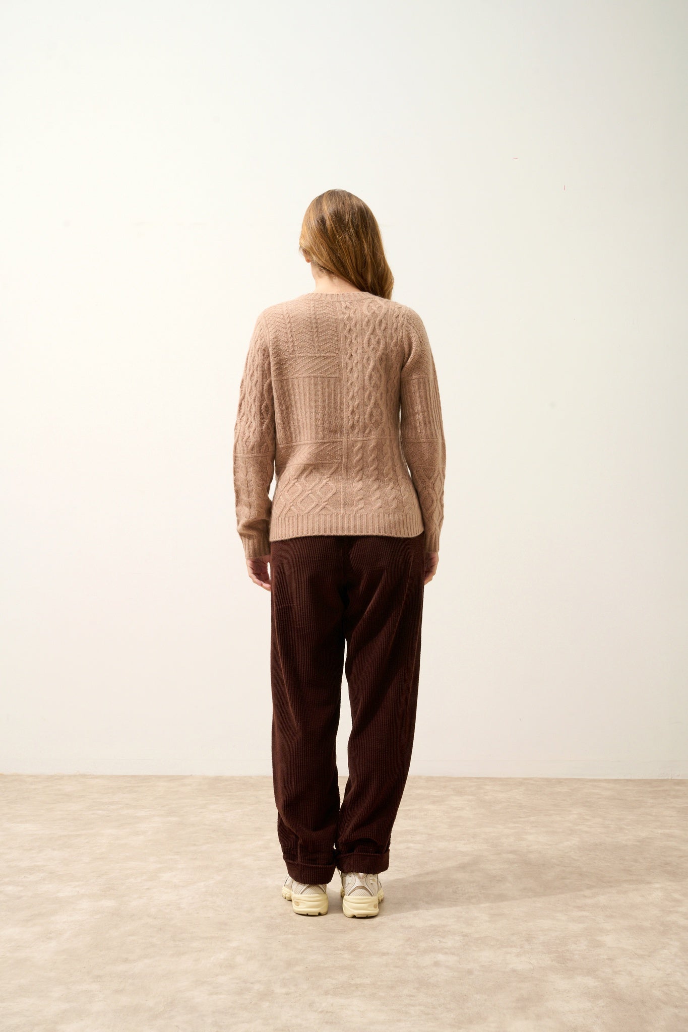 AMALA pull col rond camel chiné