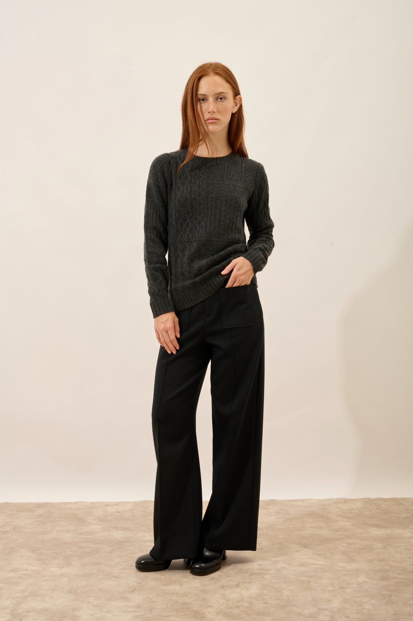 AMALA pull col rond carbone chiné