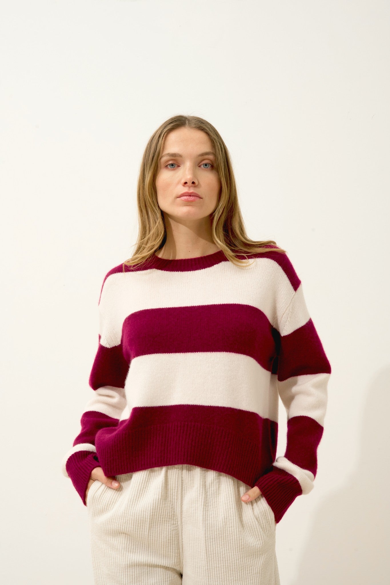 amarante pull col rond 6 fils bi-color bordeaux/ivoire 100% cachemire