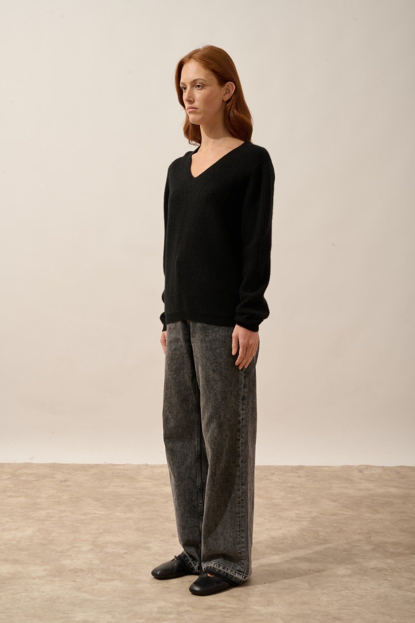 amrita pull col v 4 fils noir