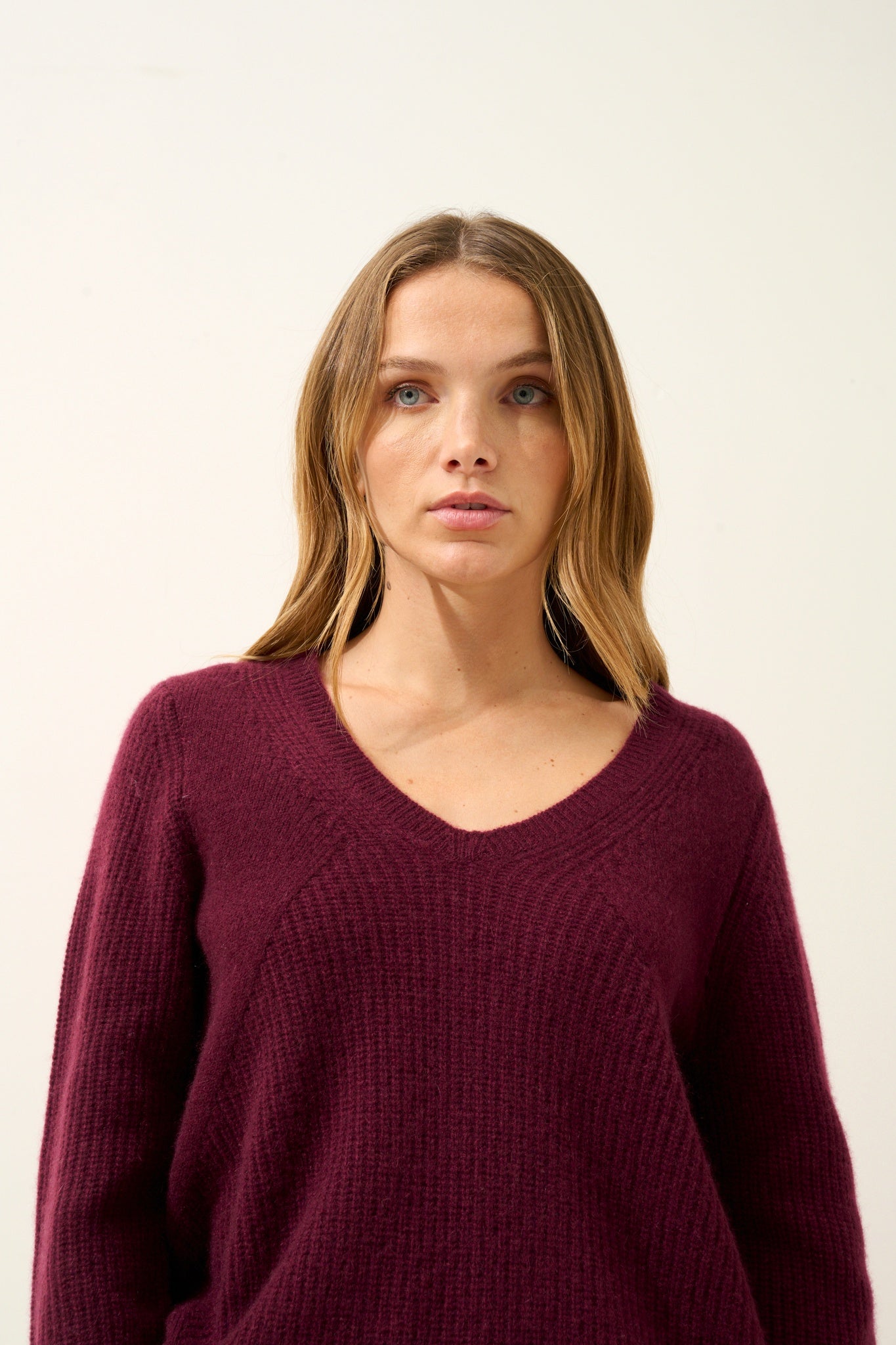 AMRITA blackberry v-neck sweater