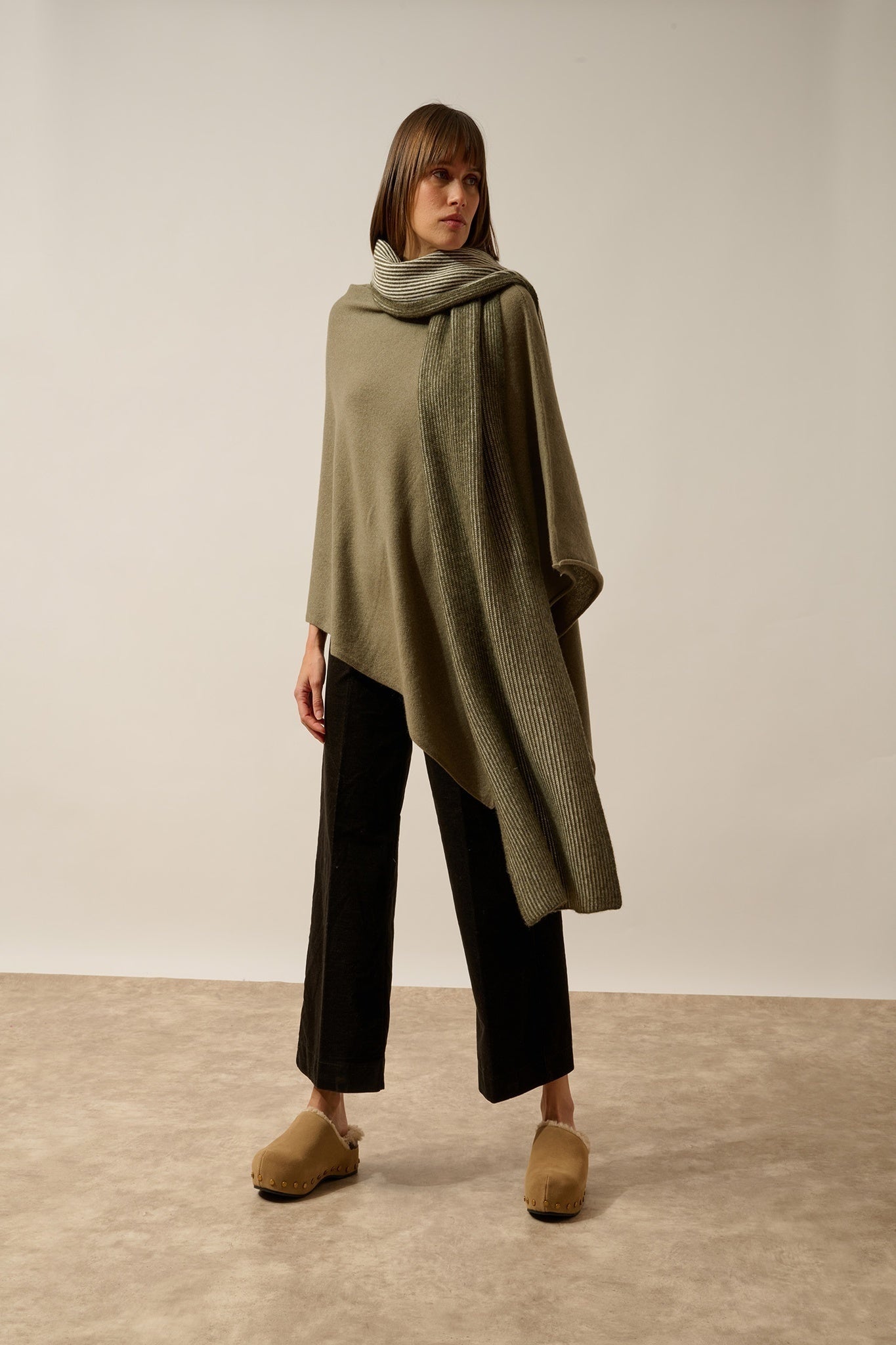 ANTONIO 4-ply army heathered ivory scarf