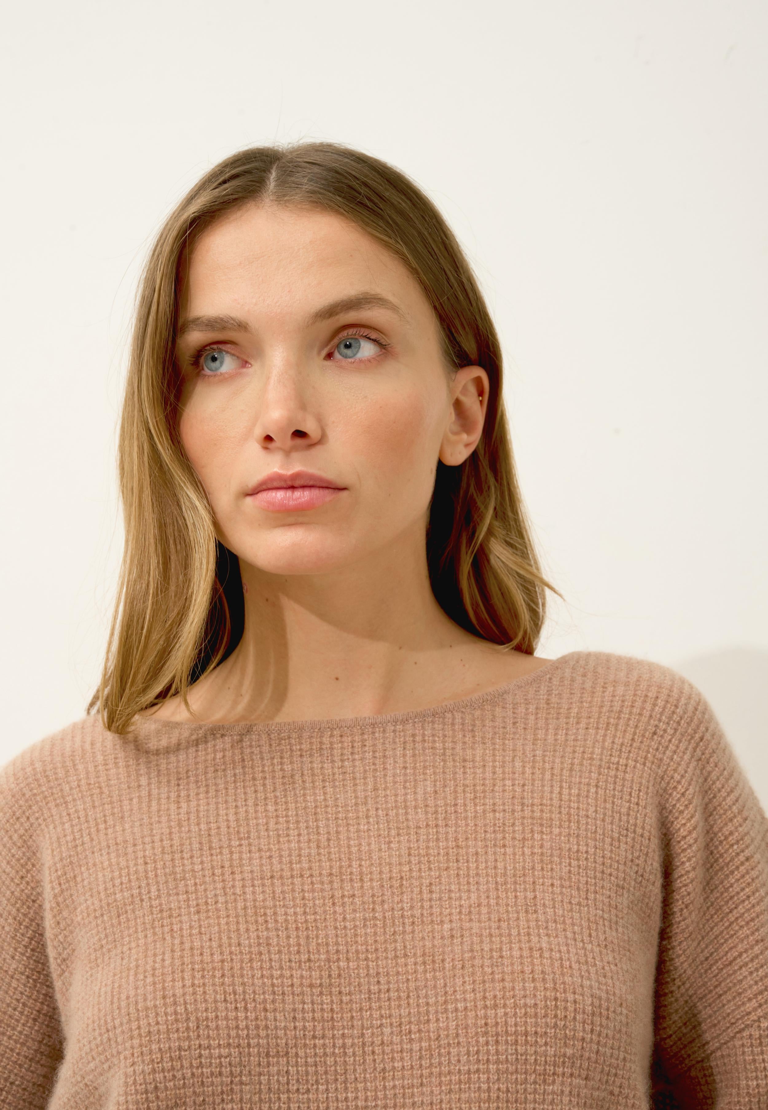 ARIANA boat-neck sweater camel mottled