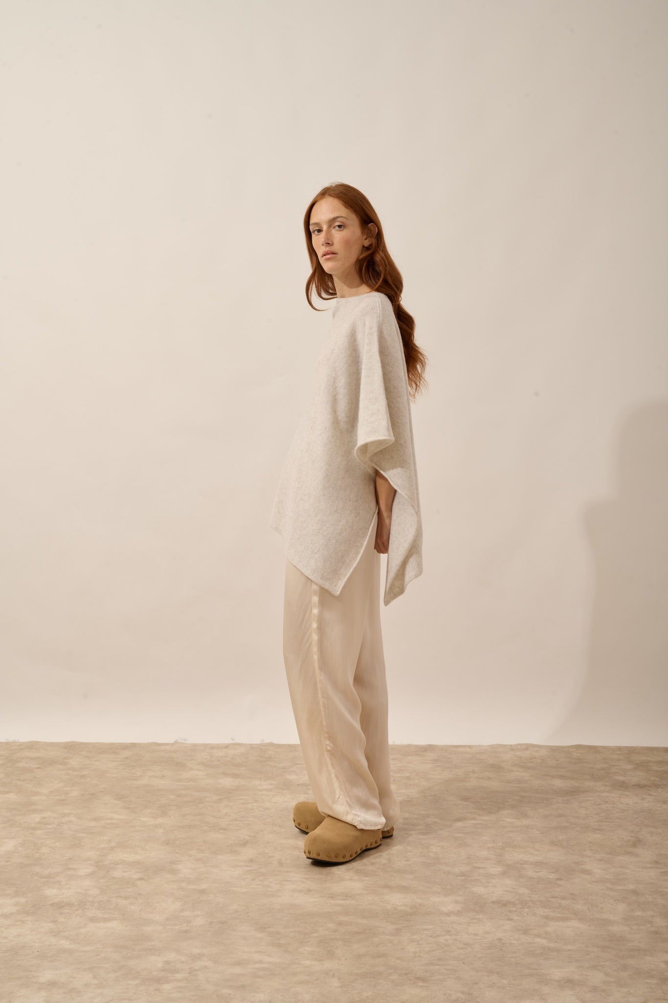 ASHLEY poncho 4 fils gris perle chiné