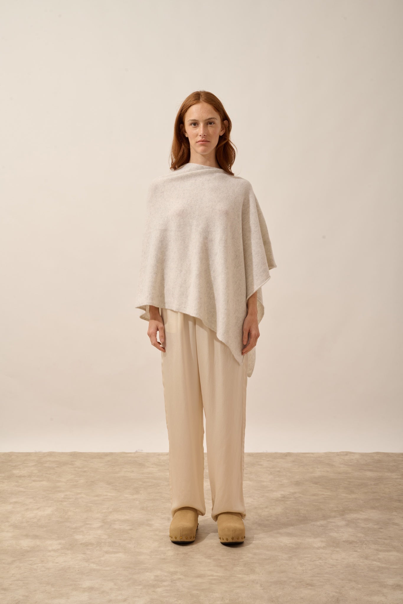 ASHLEY poncho 4 fils gris perle chiné