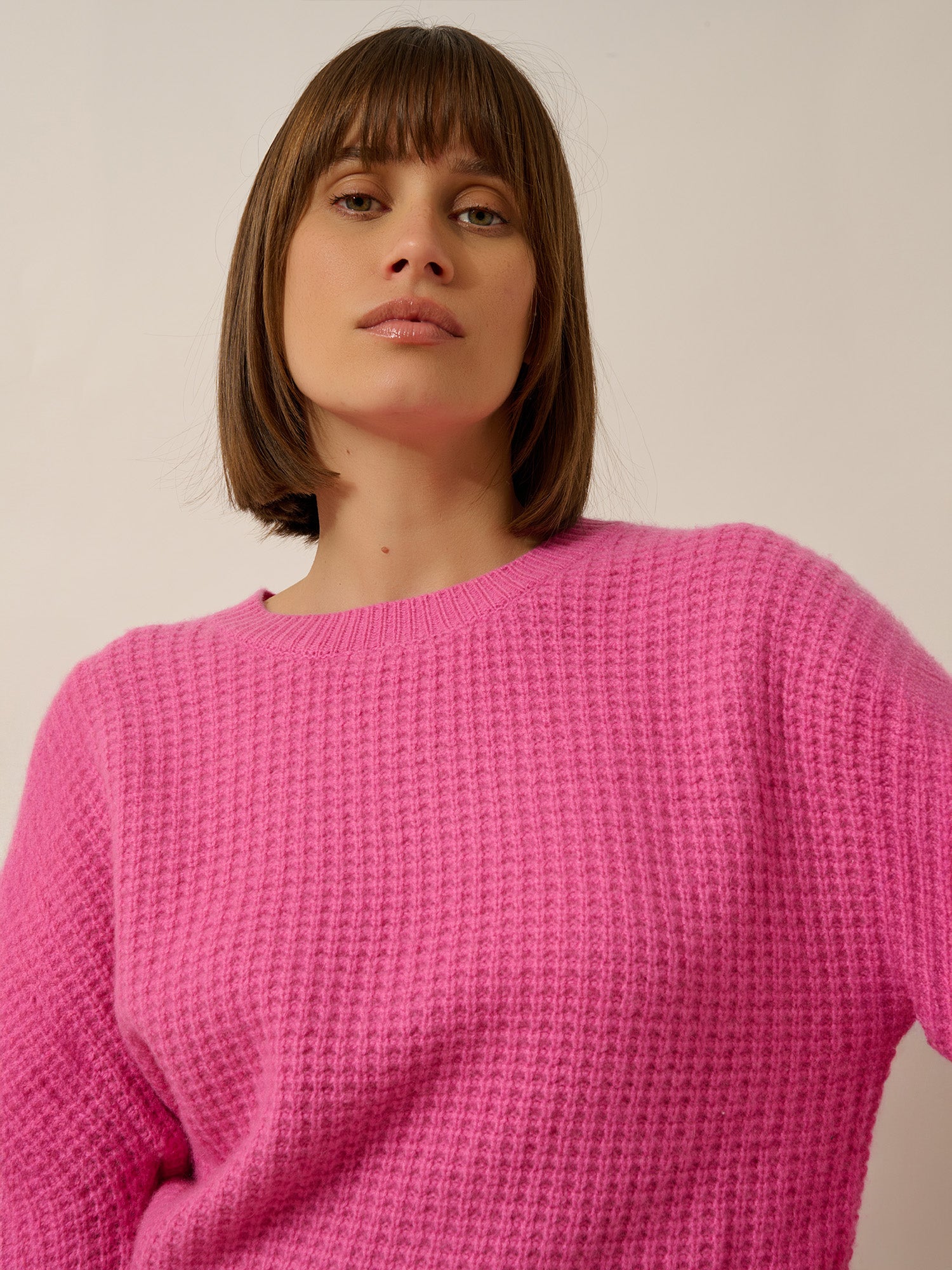 ASSAM 6-ply round neck sweater in pink