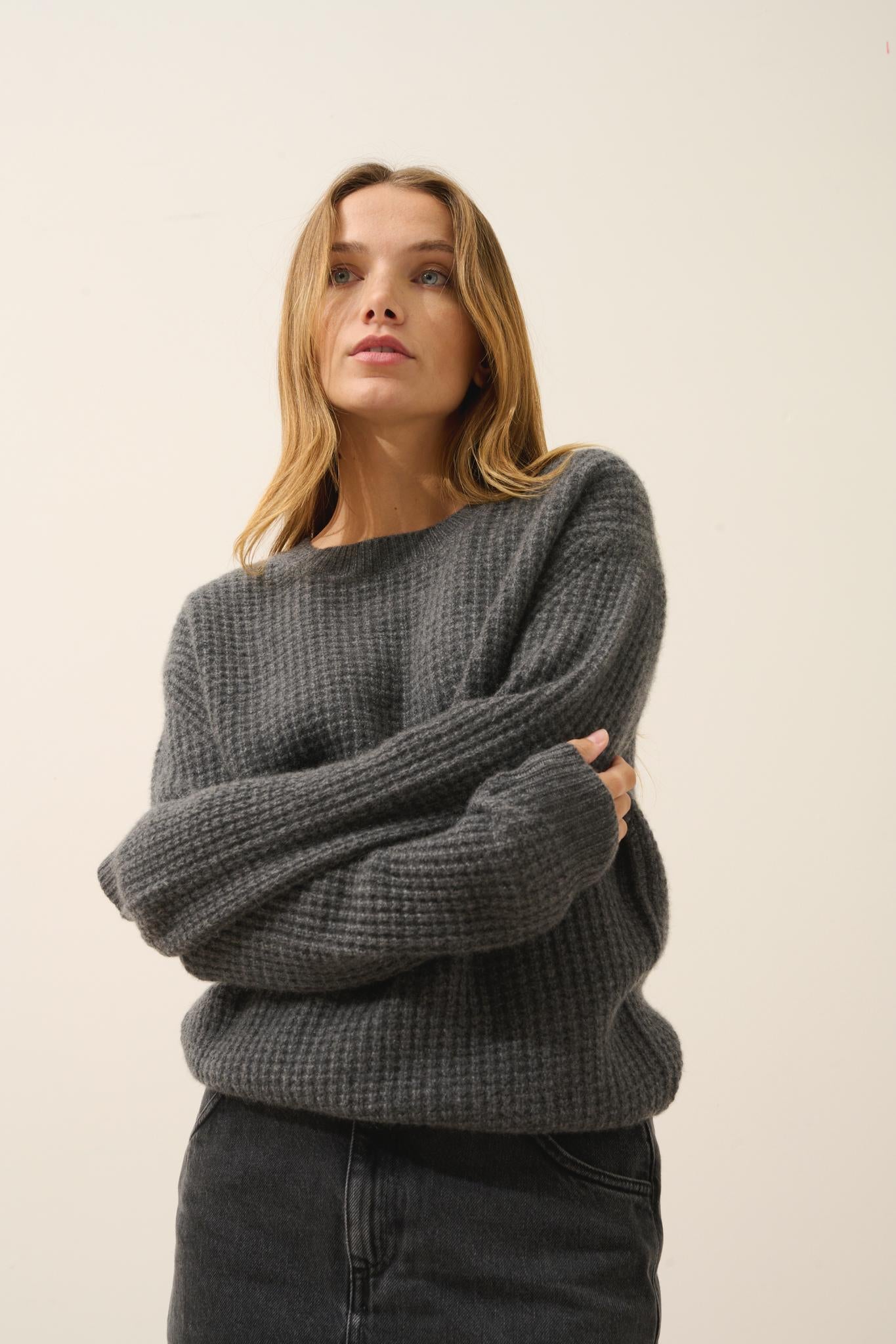 ASSAM round-neck sweater anthracite mottled