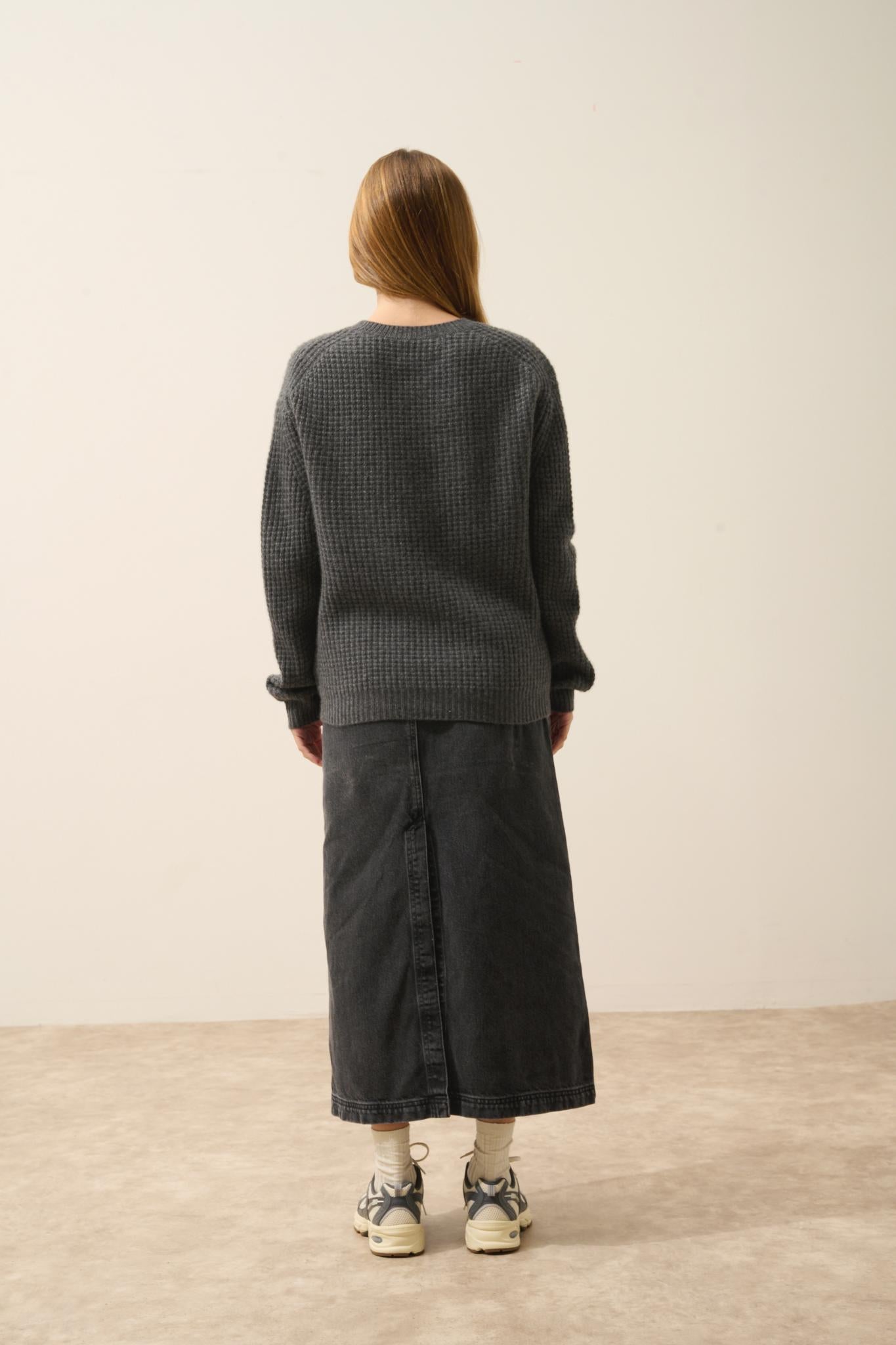 ASSAM round-neck sweater anthracite mottled