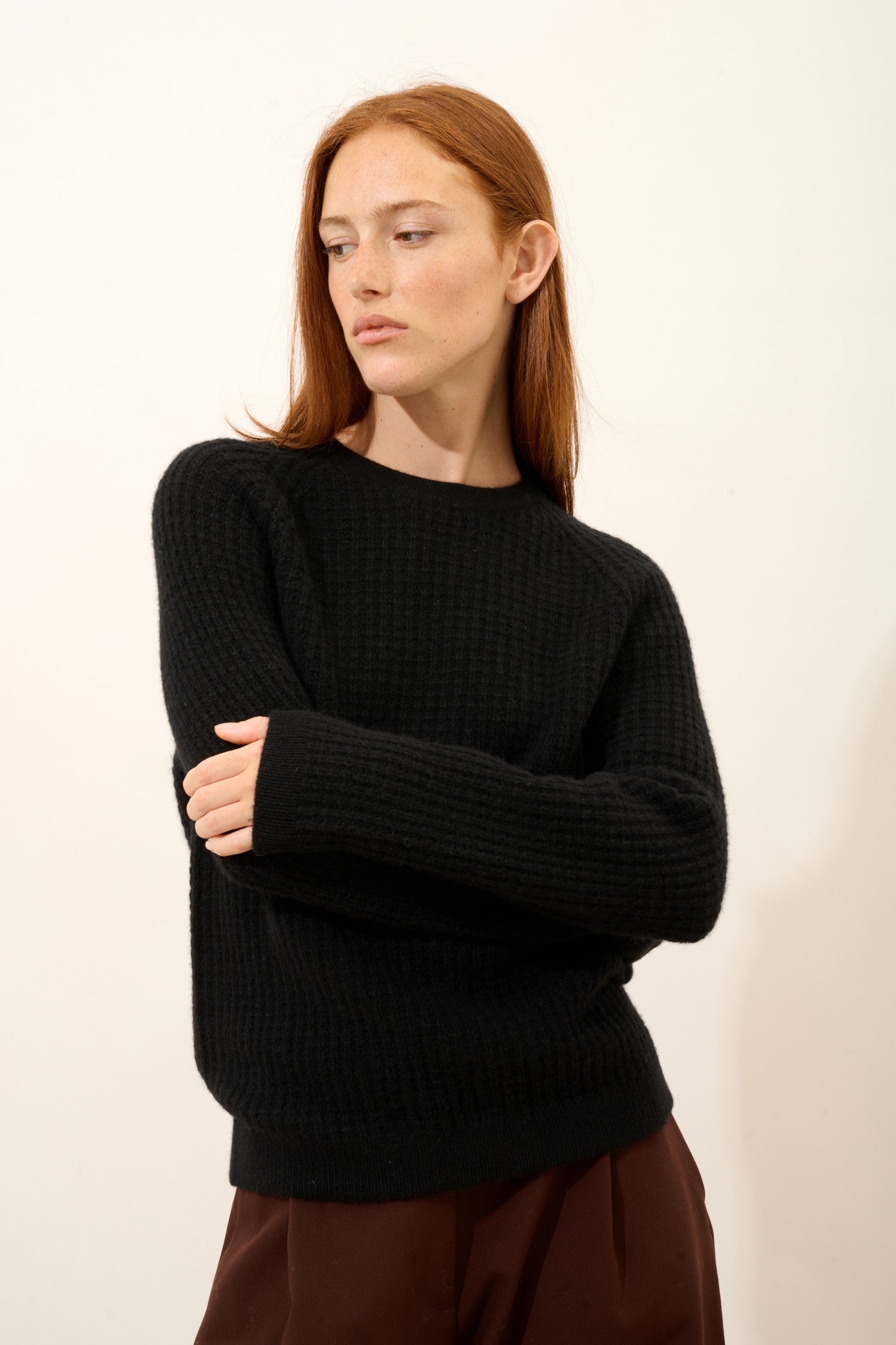 astrée pull col rond 6 fils noir 100% cachemire