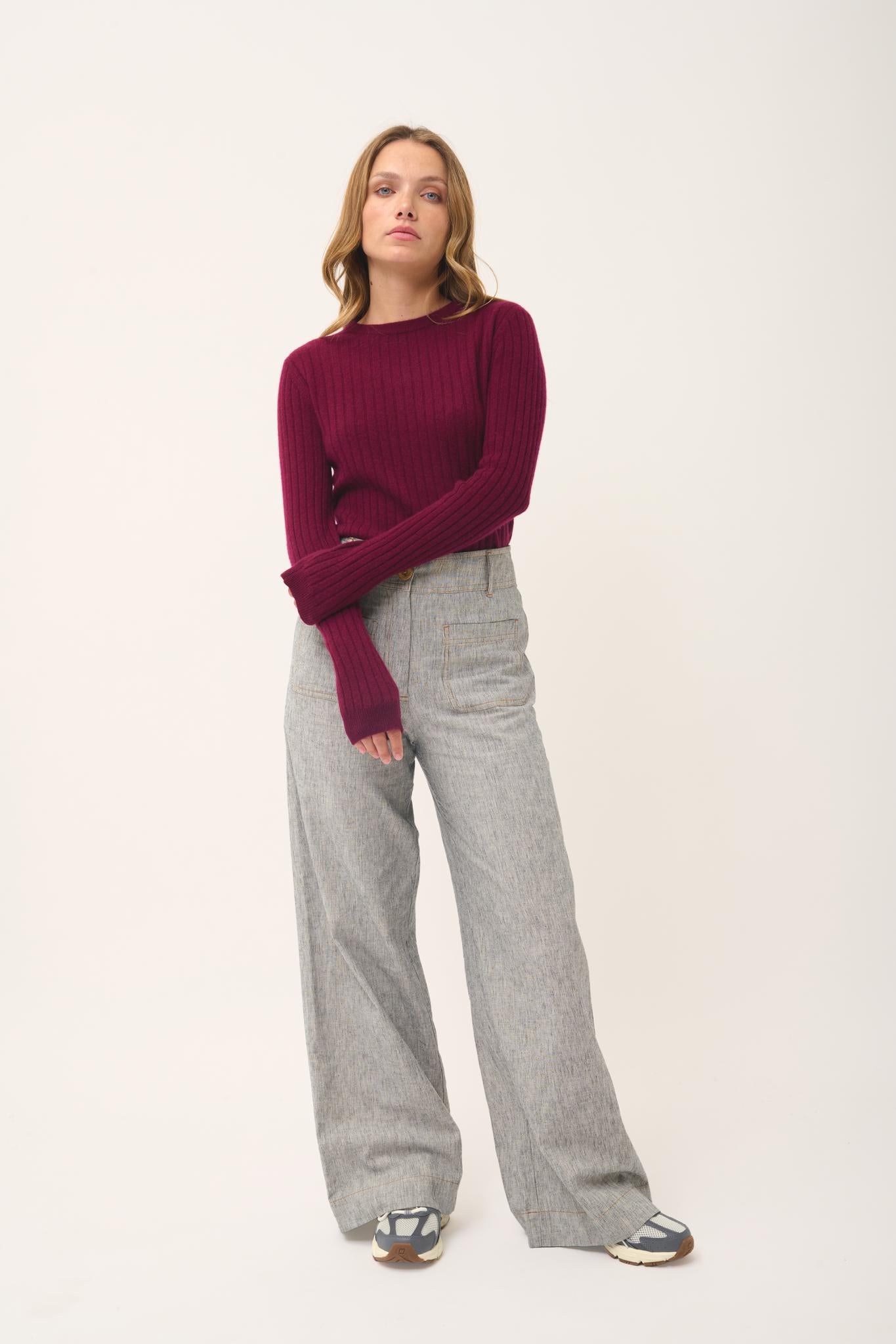 AVANA pull col rond bordeaux