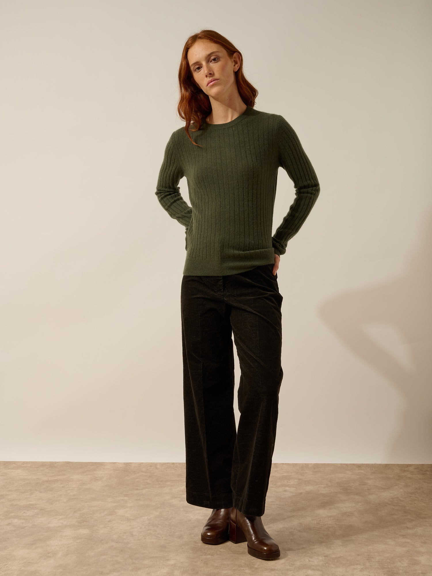 AVANA pull col rond kaki