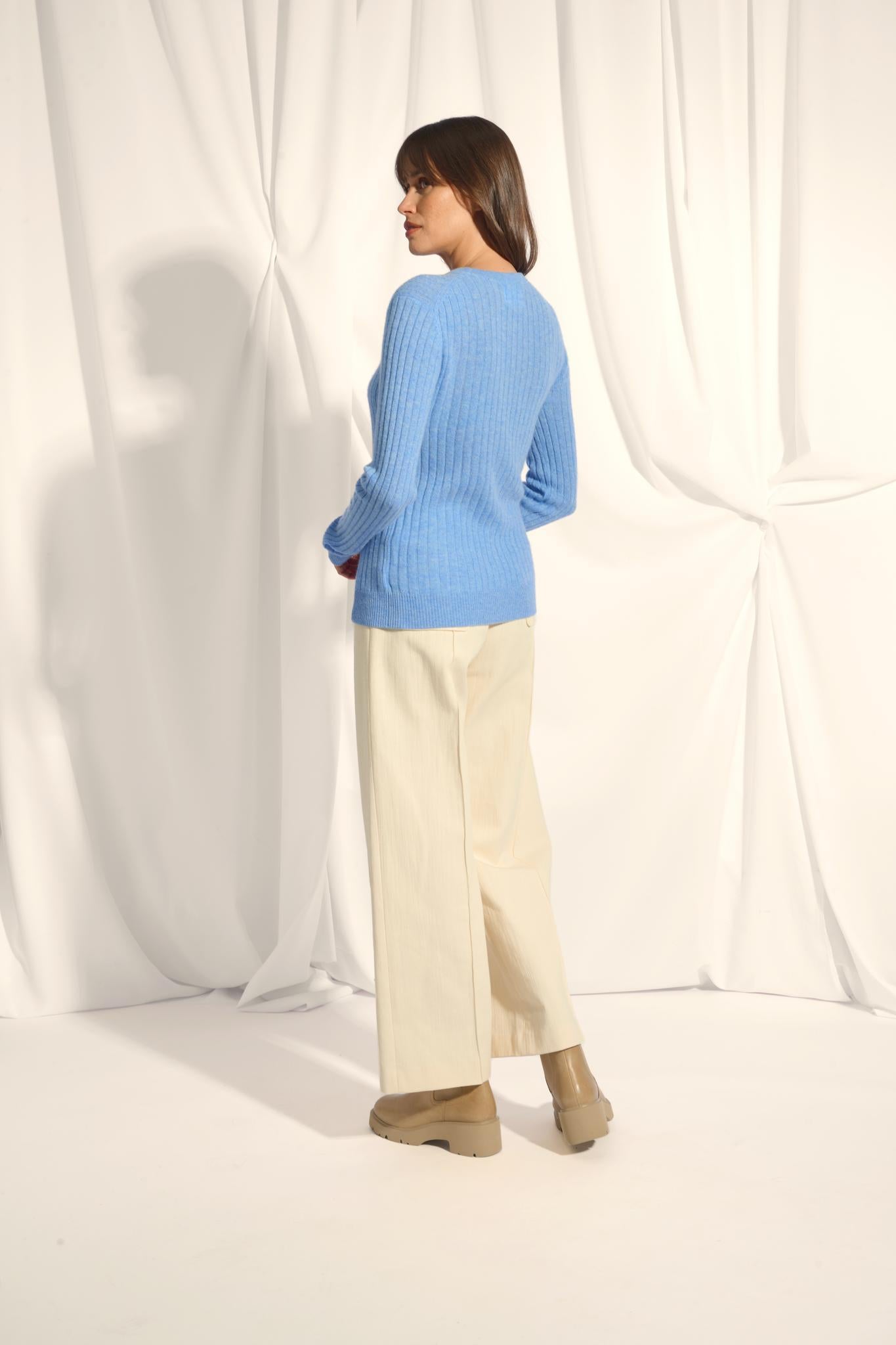 AVANA round-neck sweater sky
