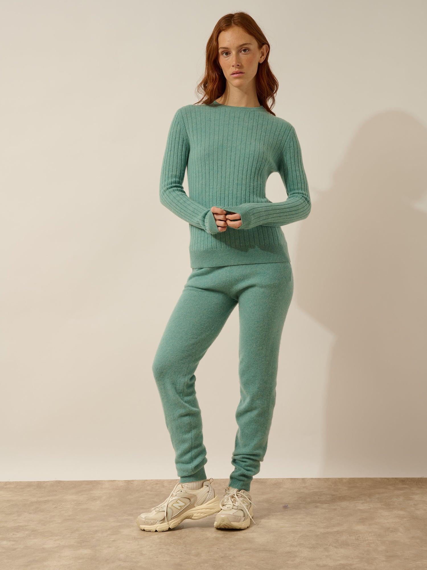 AVANA pull col rond vert chiné