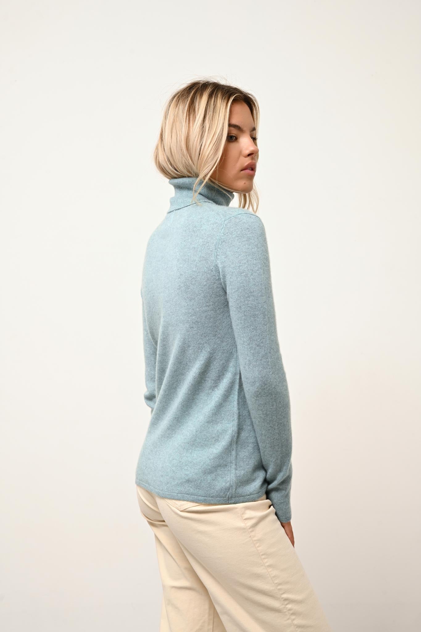 AVA pull col roulé aqua chiné