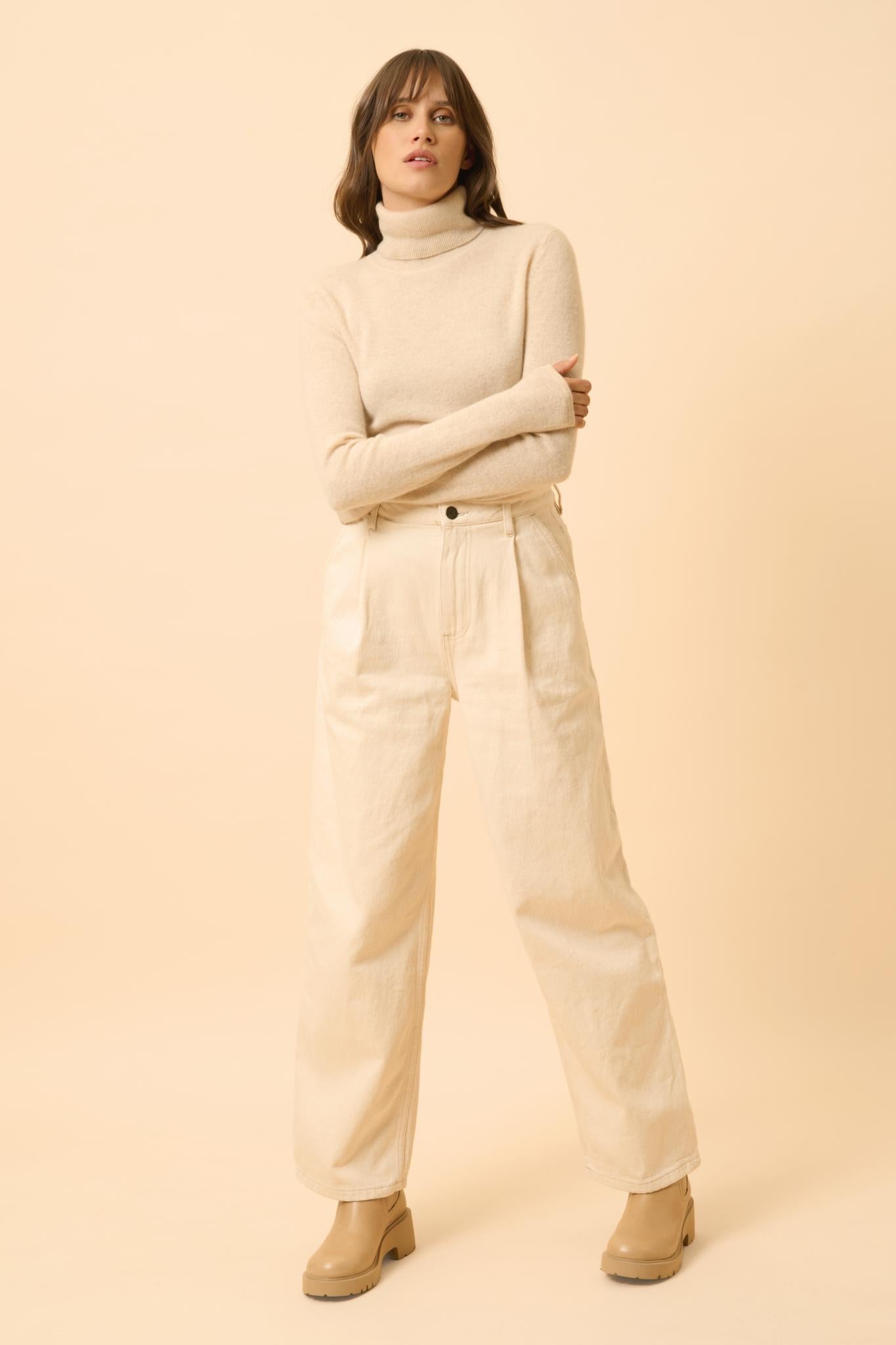 AVA oatmeal turtleneck sweater