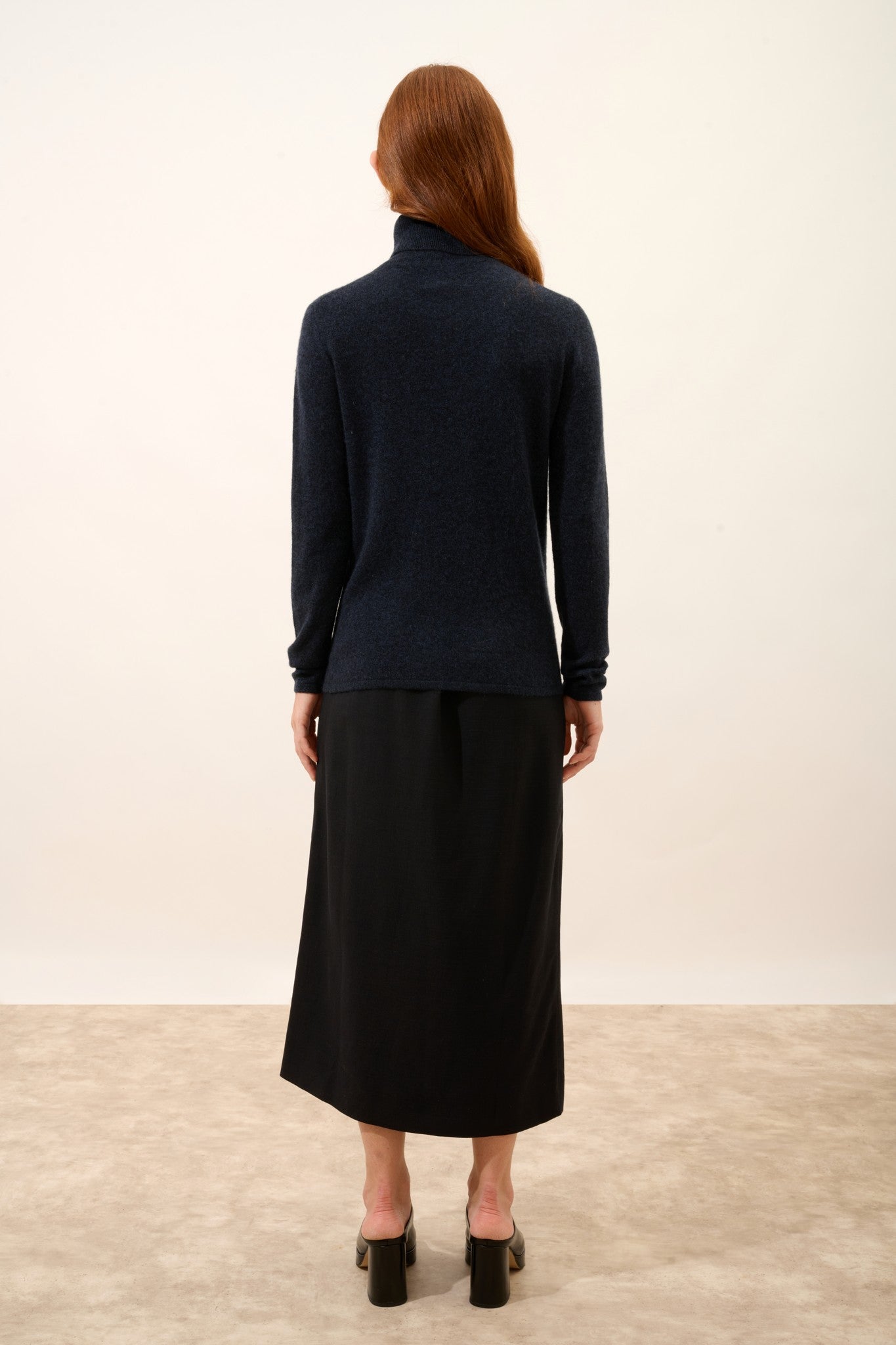 ava pull col roulé caviar 100% cachemire