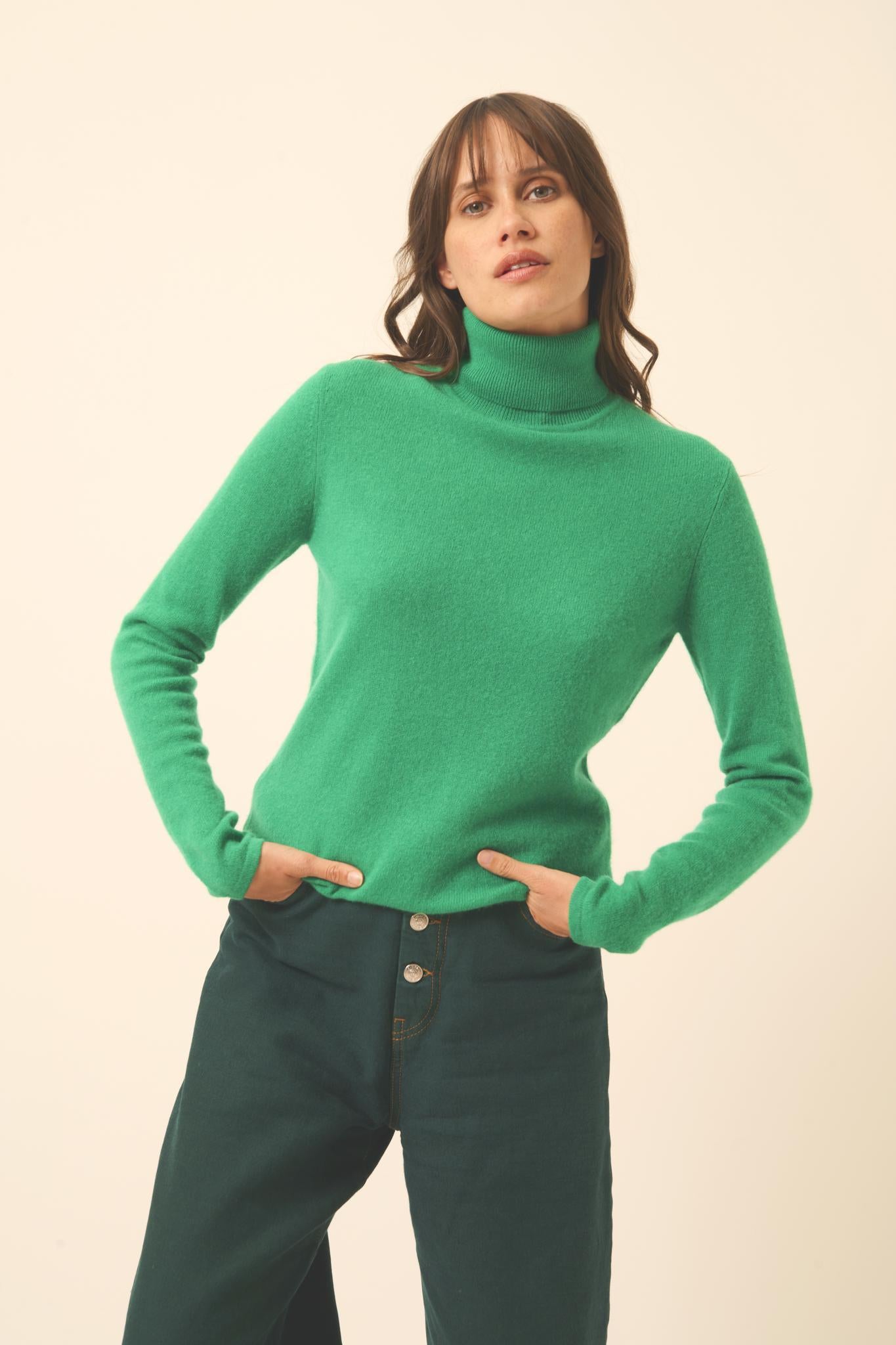 AVA pull col roulé menthe