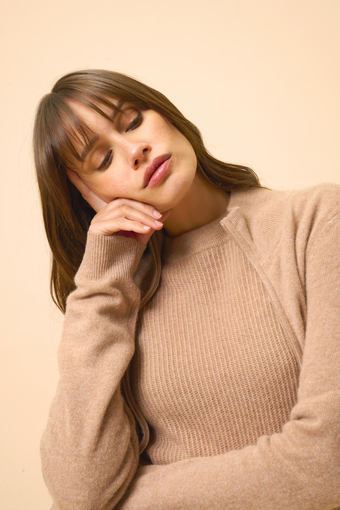 AYR high neck cardigan camel mottled