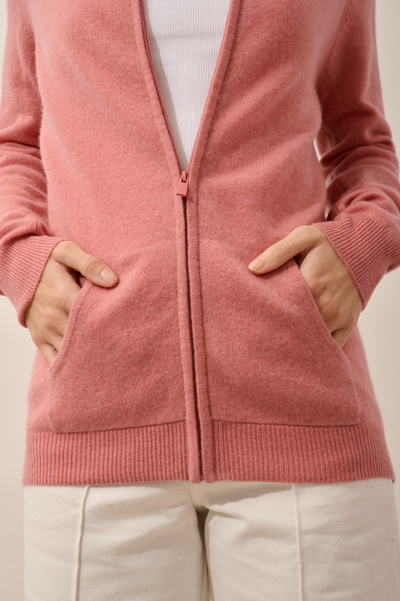 ayr gilet zippé col montant pétale