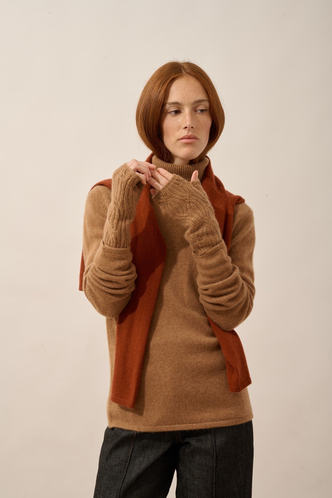 6-ply hazelnut mittens