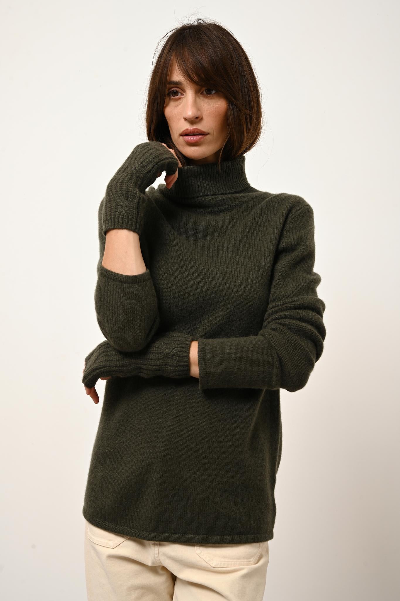BALE khaki mittens