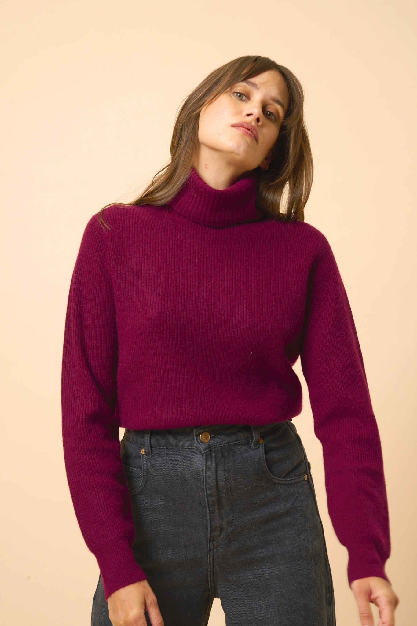 BILLY pull col roulé bordeaux