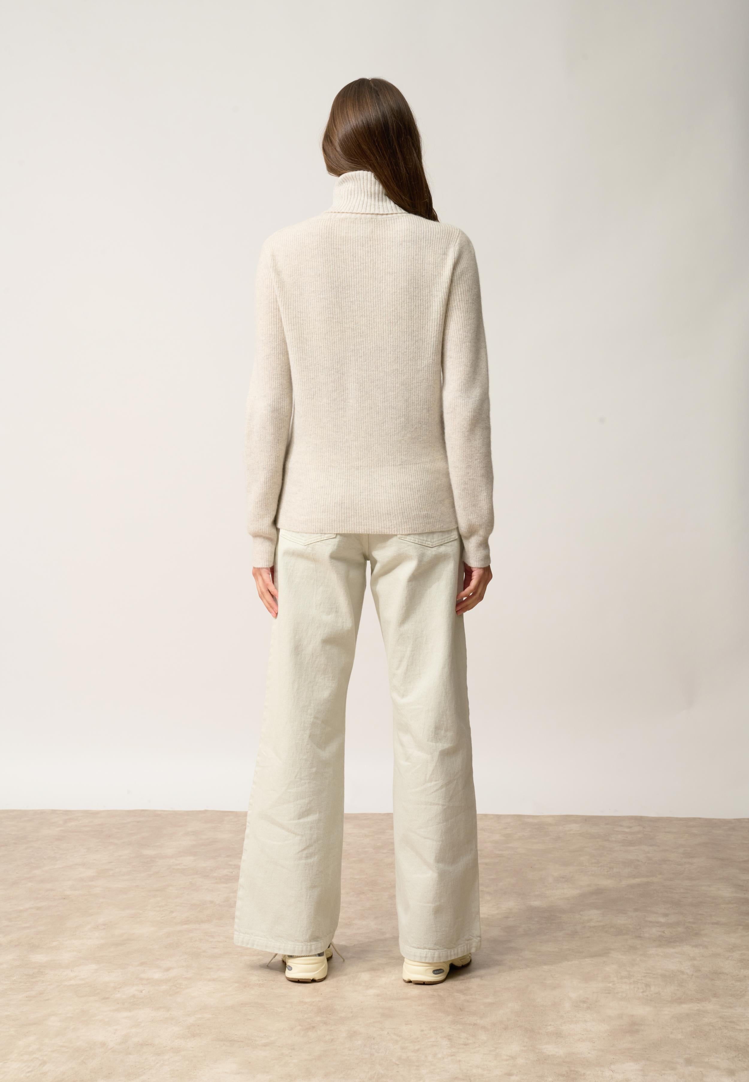 BILLY pearl grey turtleneck sweater