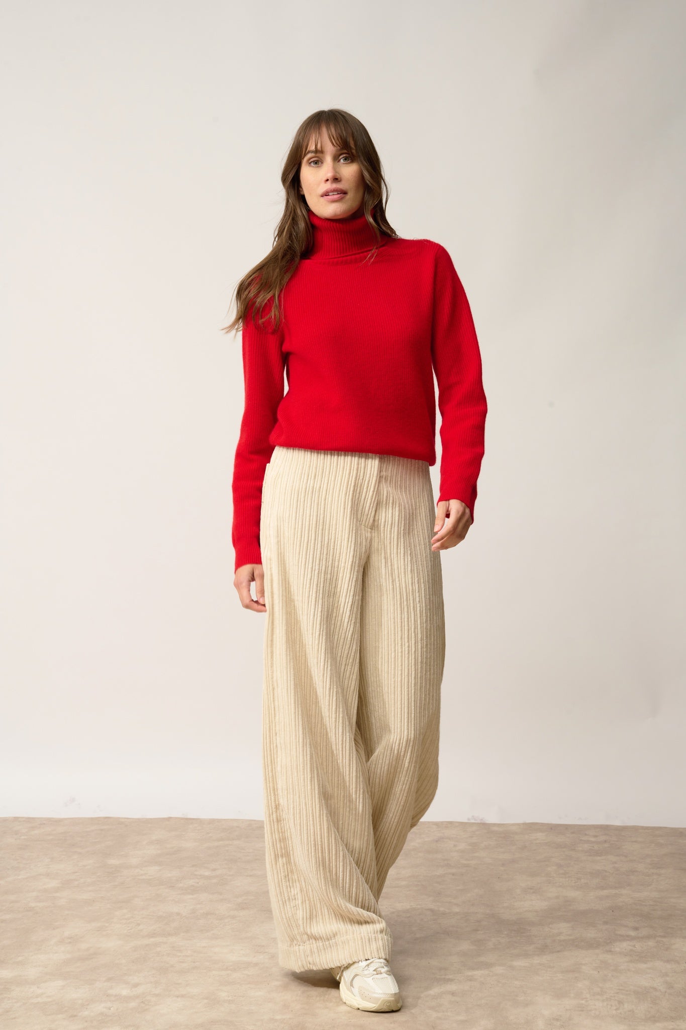 BILLY pull col roulé rouge