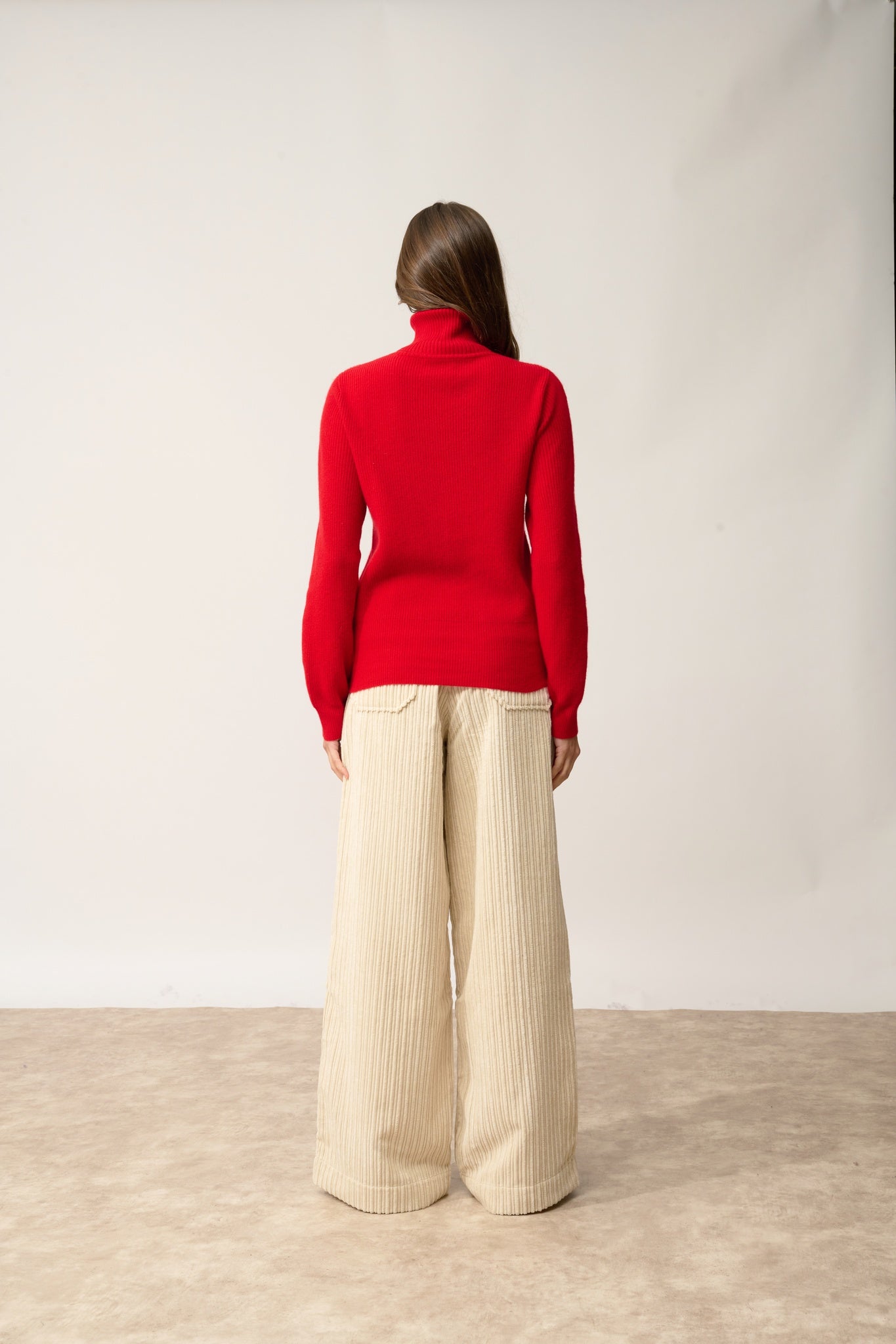 BILLY pull col roulé rouge