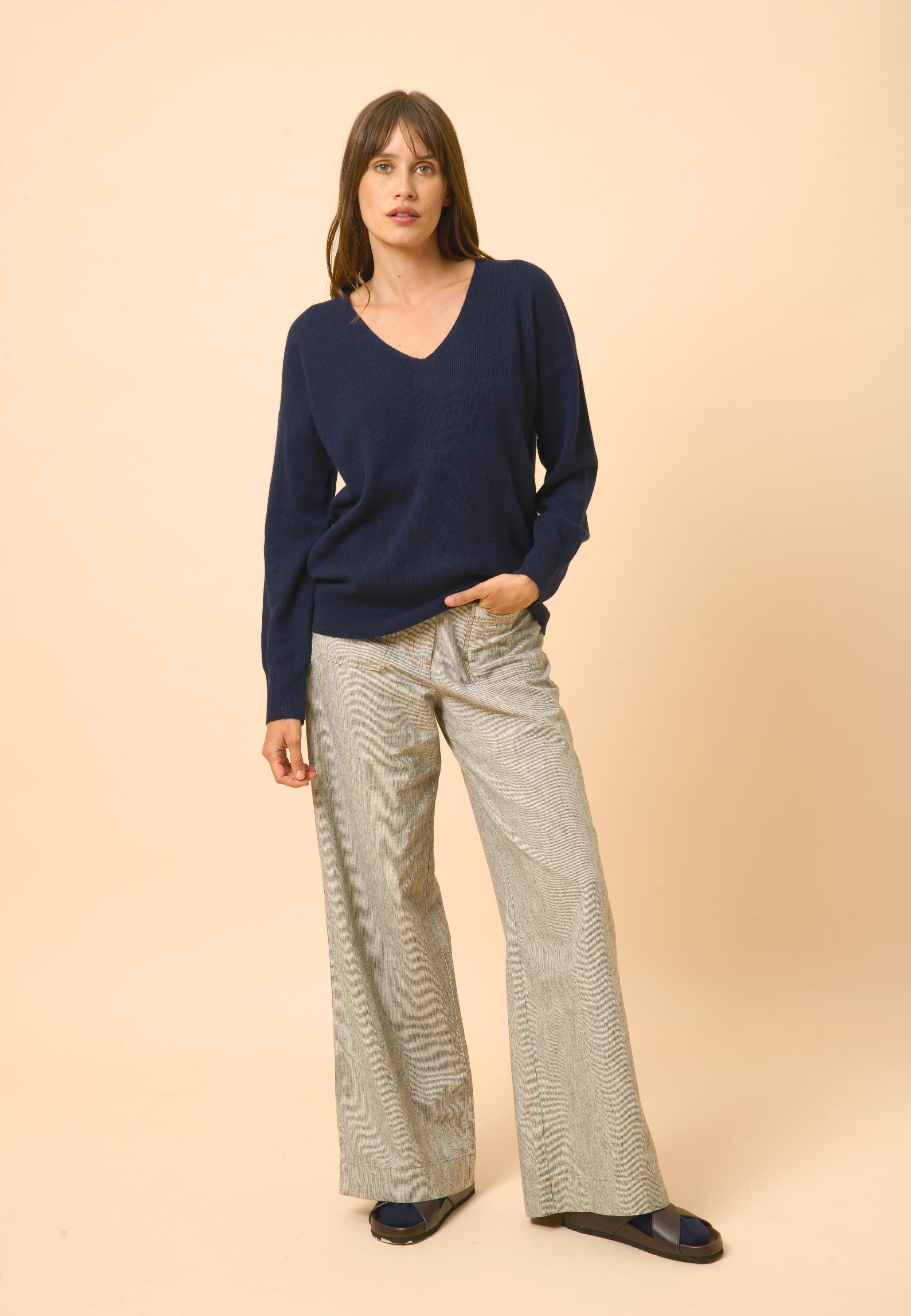 BIRSE v-neck sweater navy