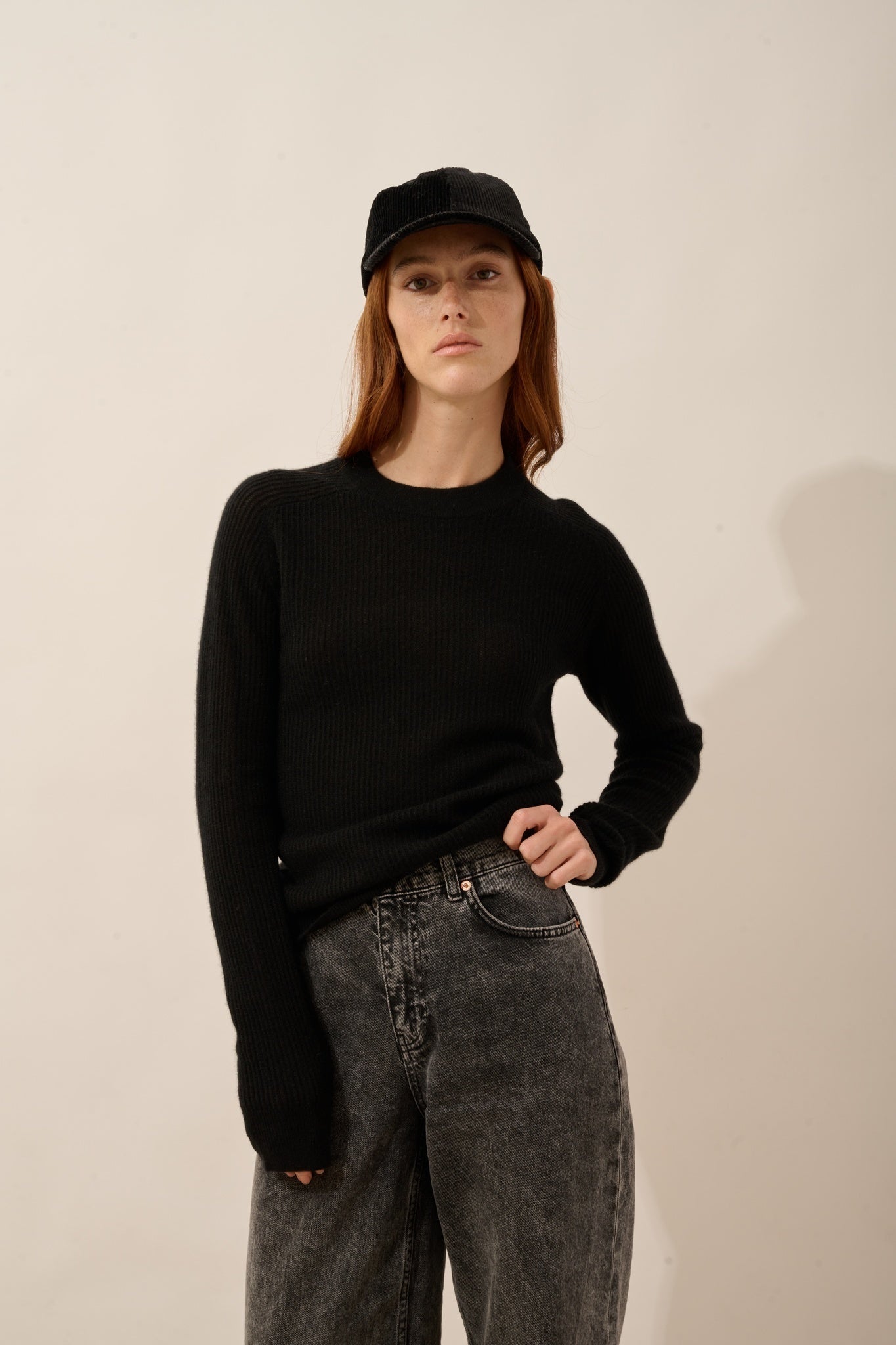 CALLIE pull col rond noir