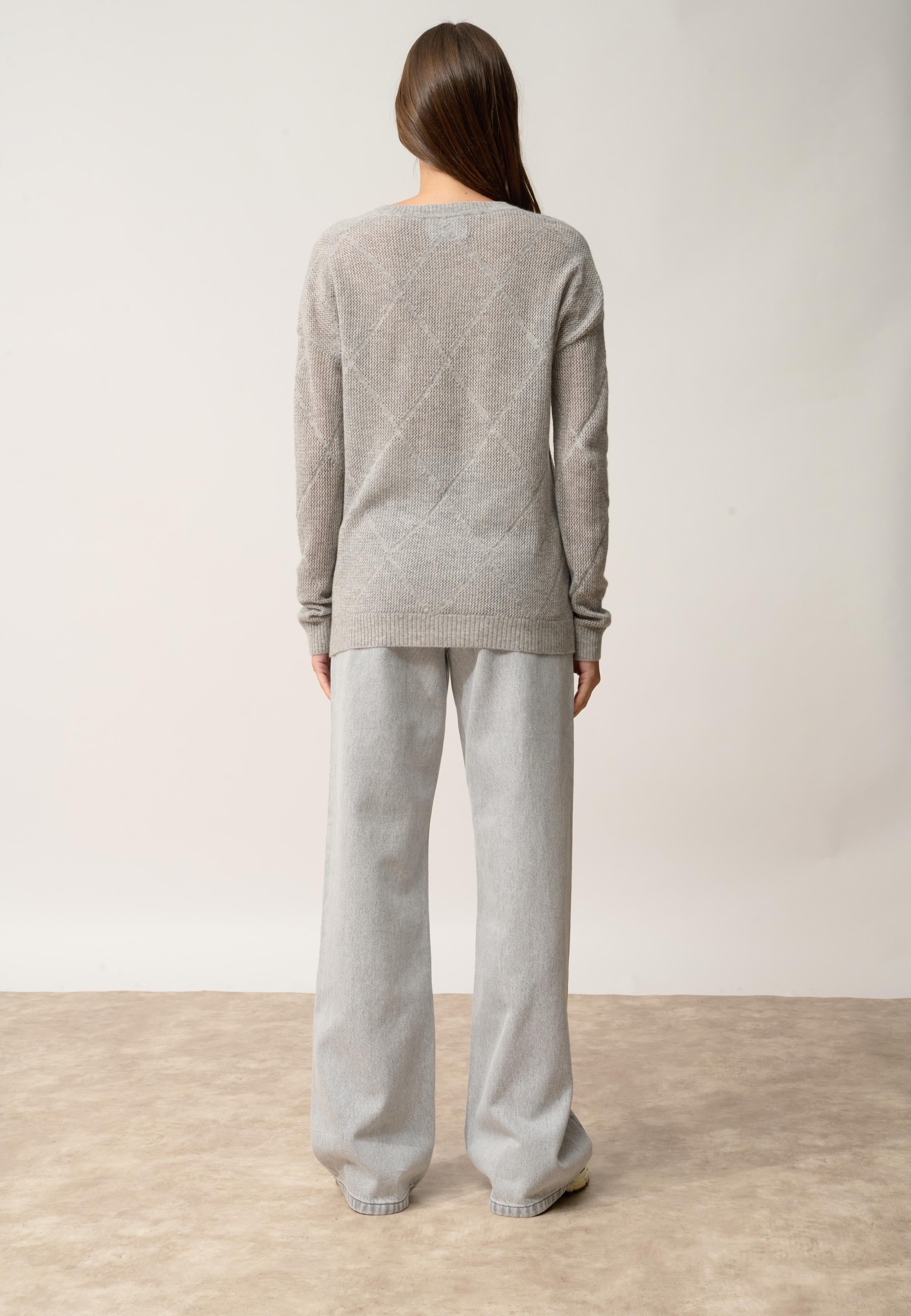 CAPUCINE cloudy v-neck sweater