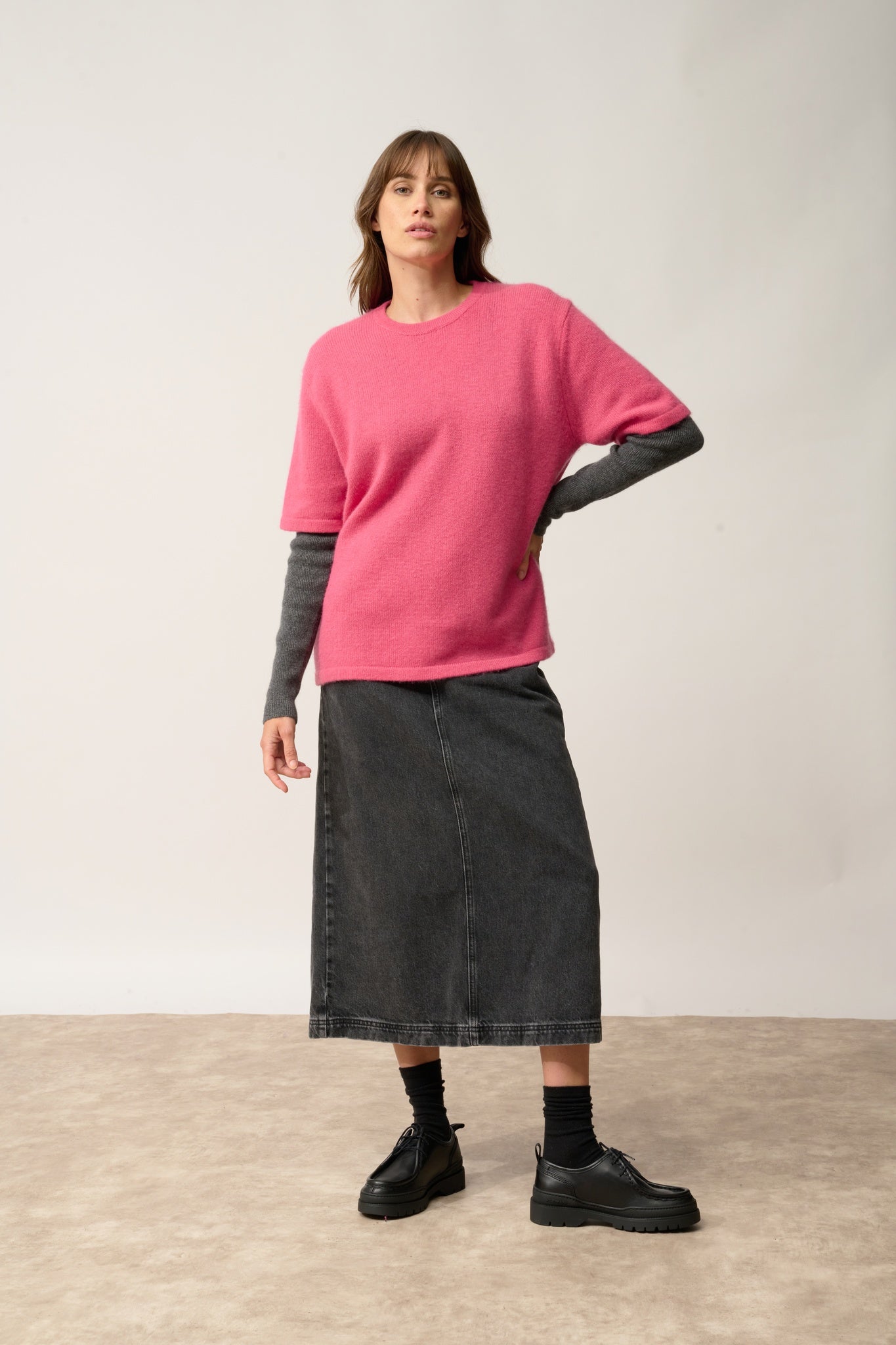 CARLA strawberry round-neck t-shirt